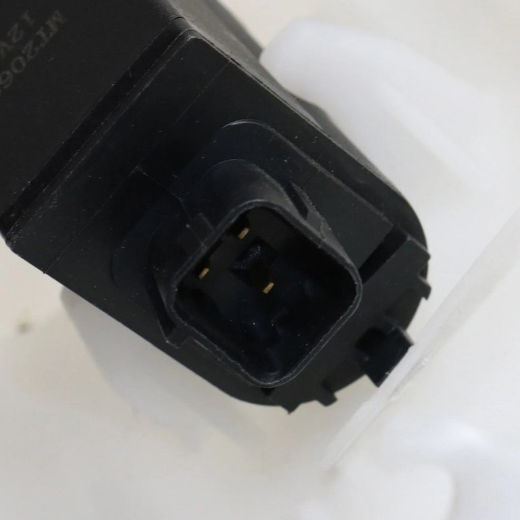 Washer Reservoir for Hyundai Tucson (2005–2007) with Pump