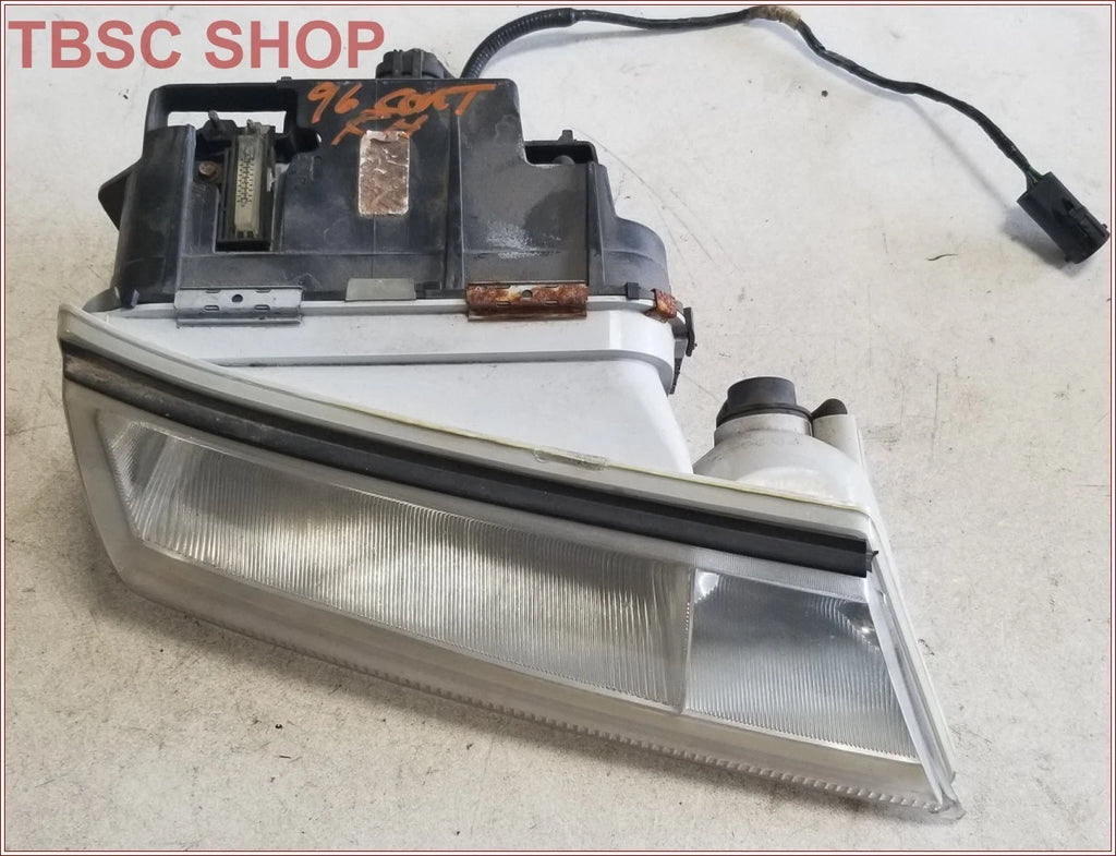 RH Passenger Side Headlight Assembly for Lincoln Continental (1995–1997)