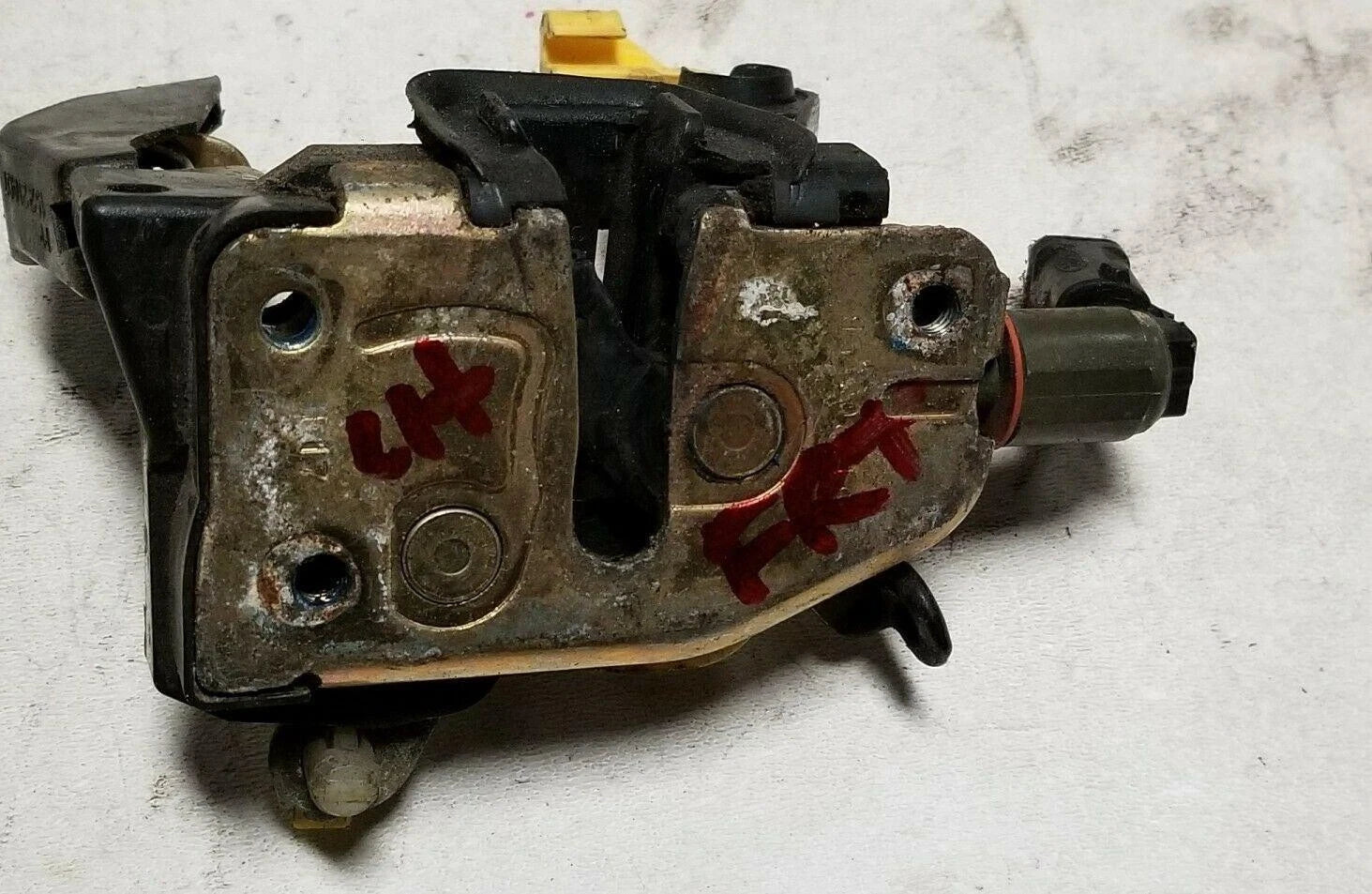 Left Front Door Lock Latch for Lincoln Continental (1995–2002) OEM