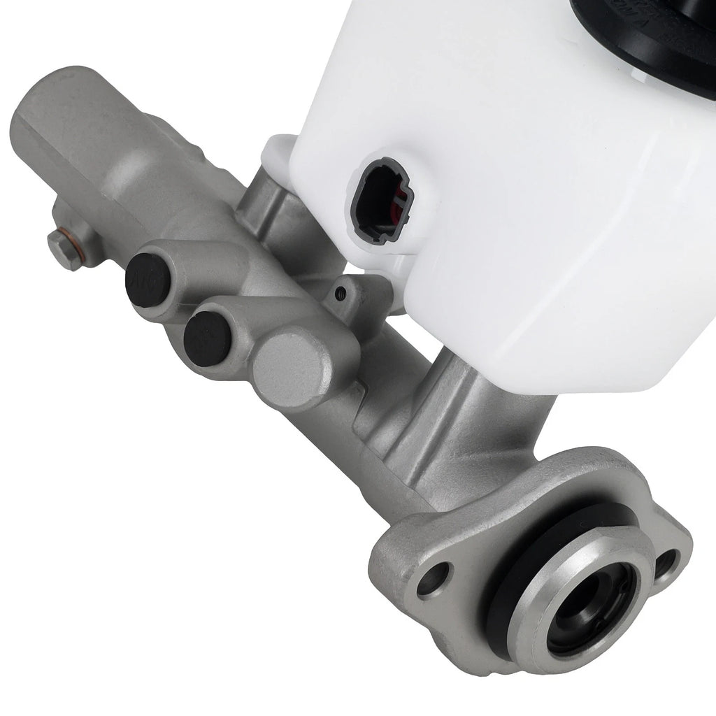 Brake Master Cylinder w/Reservoir for Toyota 4Runner (1995–2000) M390367