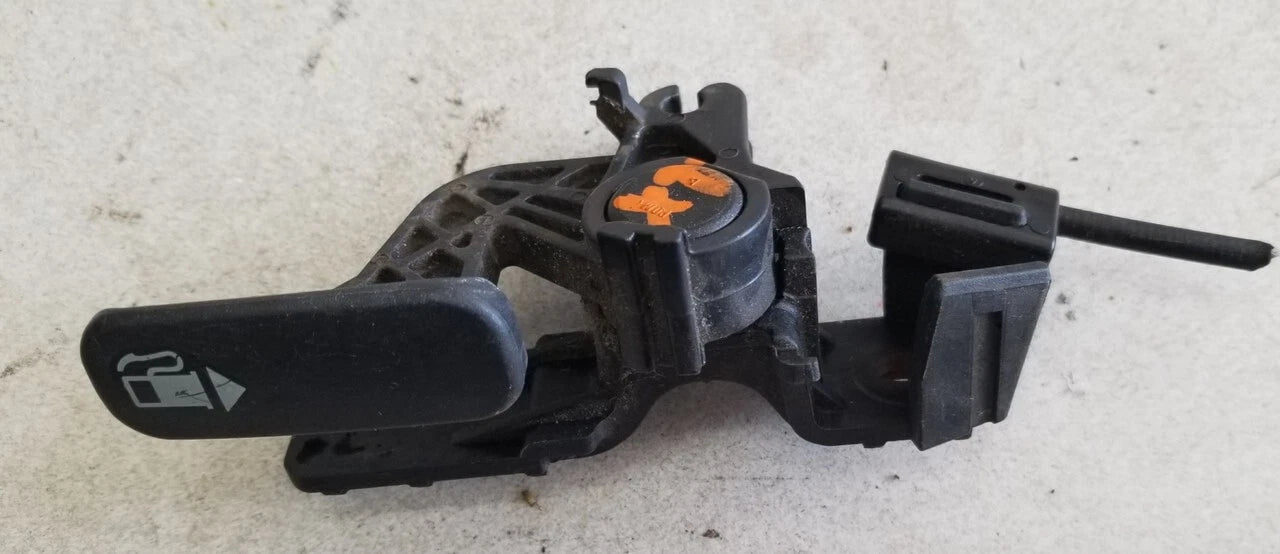 Gas Fuel Tank Door Release for Jaguar X-Type (2002–2008)