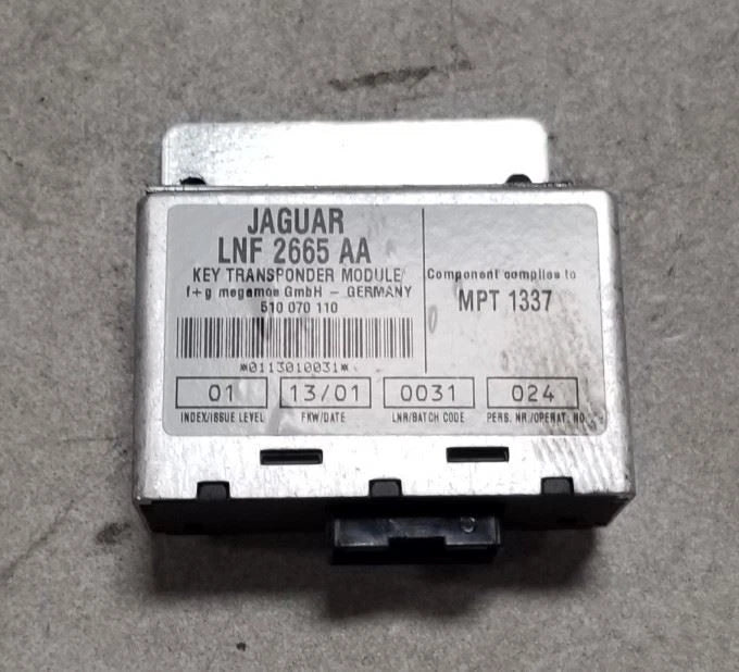 Key Transponder for Jaguar XJ8 VDP (2001–2003) LNF2665AA