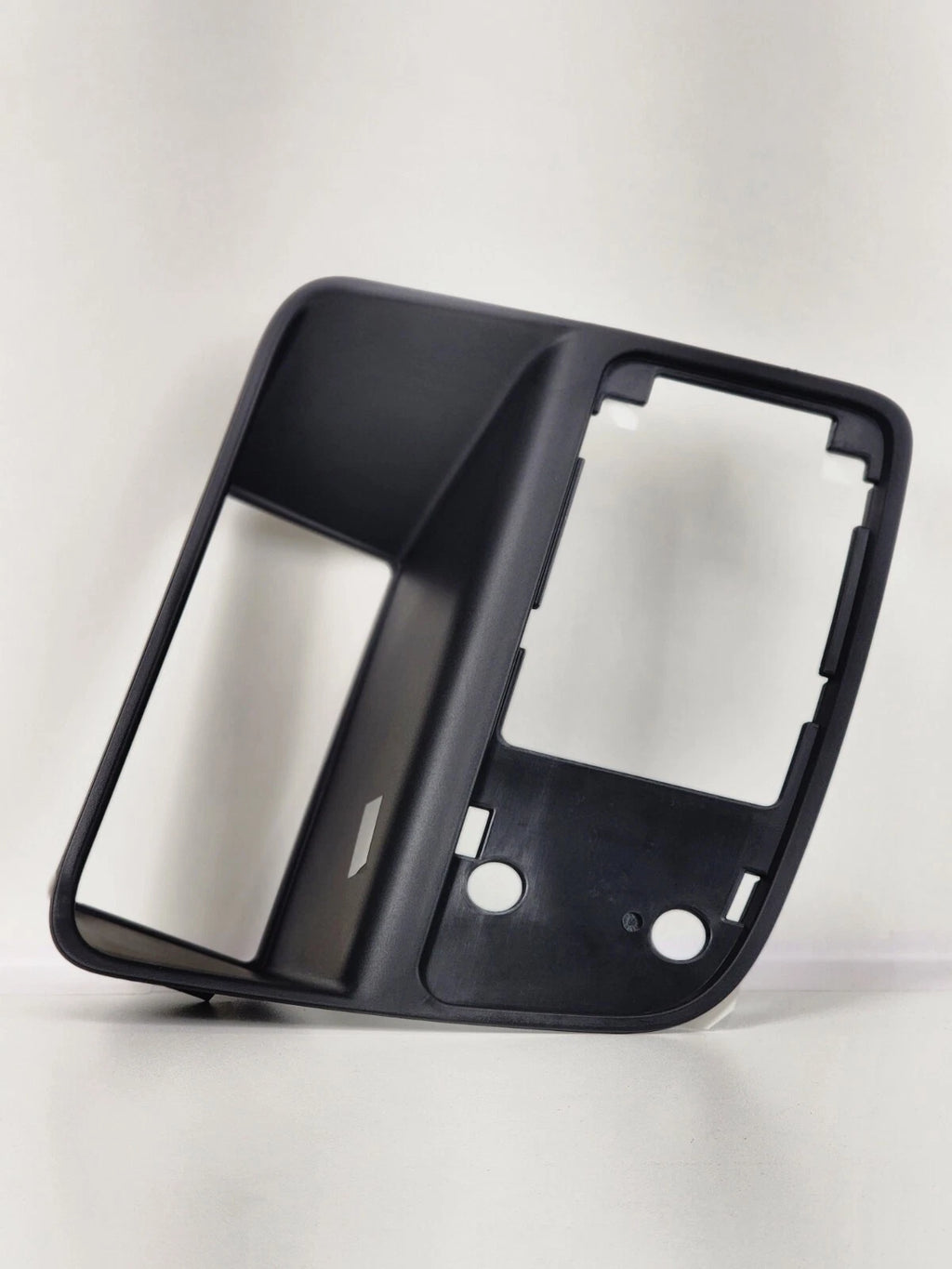 Genuine OEM Left Fairing Lower Fascia Insert for Harley Davidson (2014–2022) 57100170