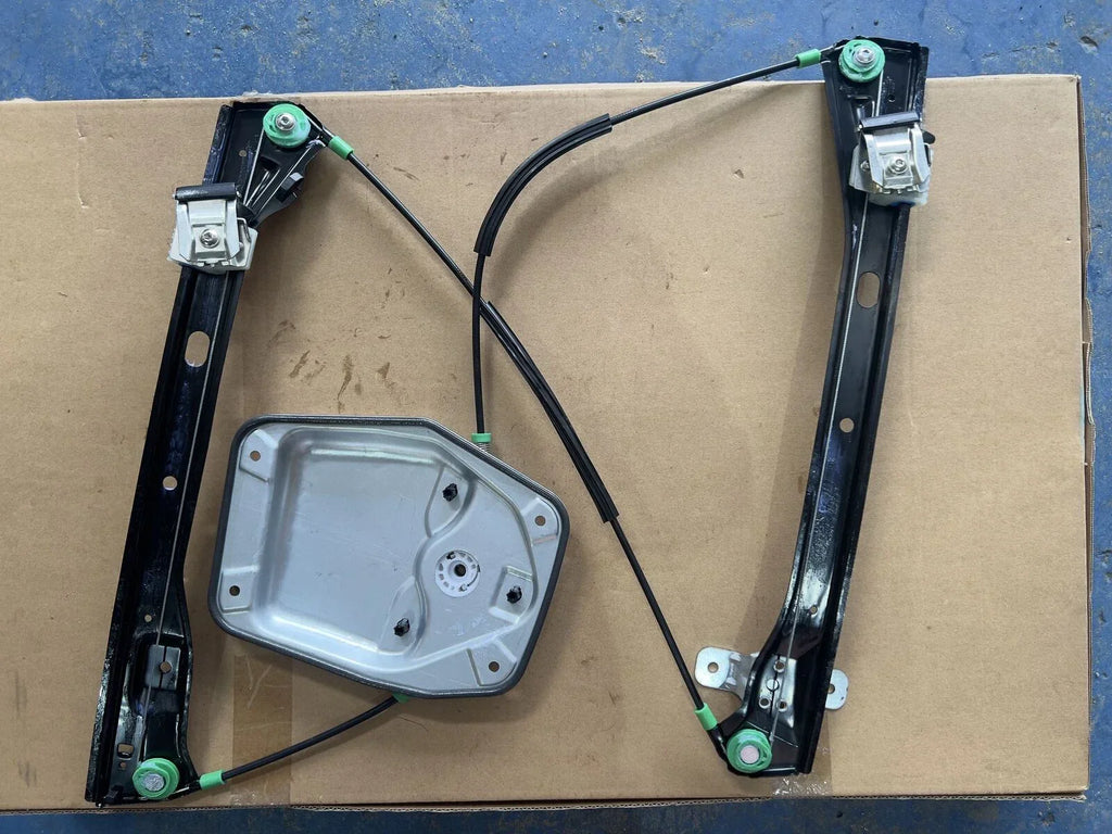 Front Left Window Regulator W/o Motor W/Panel for VW Golf MK5 (2004–2011)
