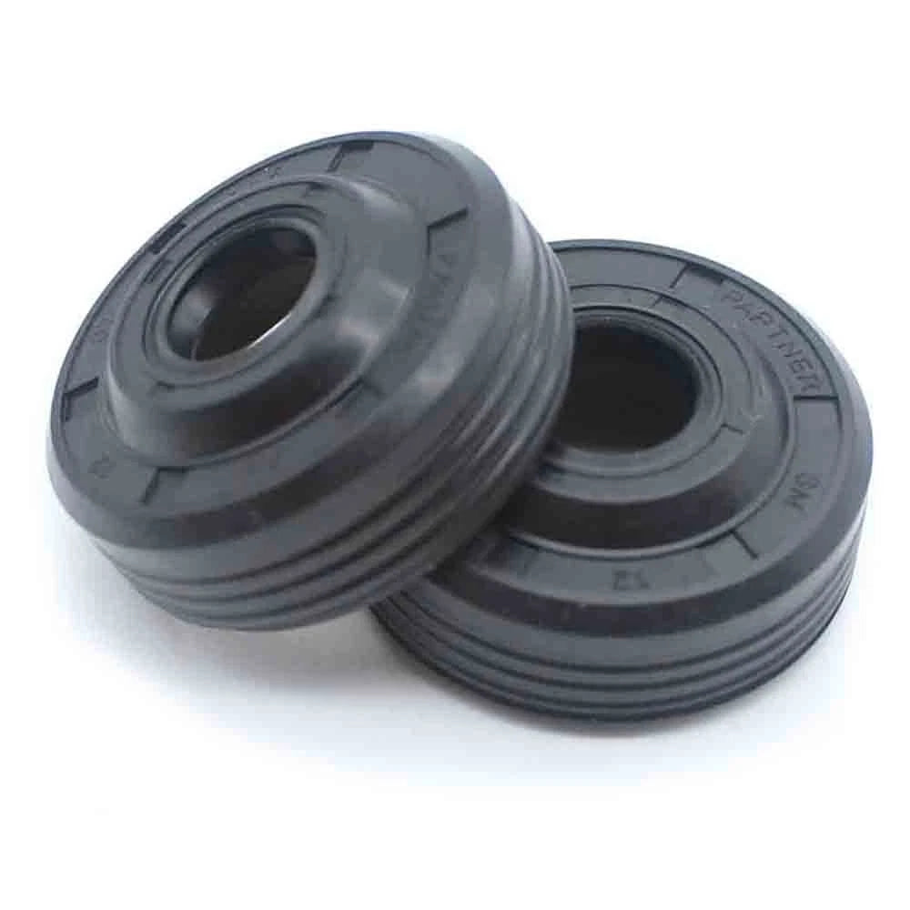 Oil Seals 142 235 236 240 for Chainsaw (Replacement Tool, Set of 2)