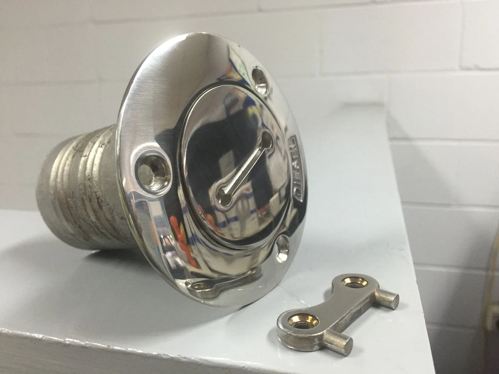 2" Diesel Boat Deck Filler & Key for Marine Applications (316 Stainless Steel)