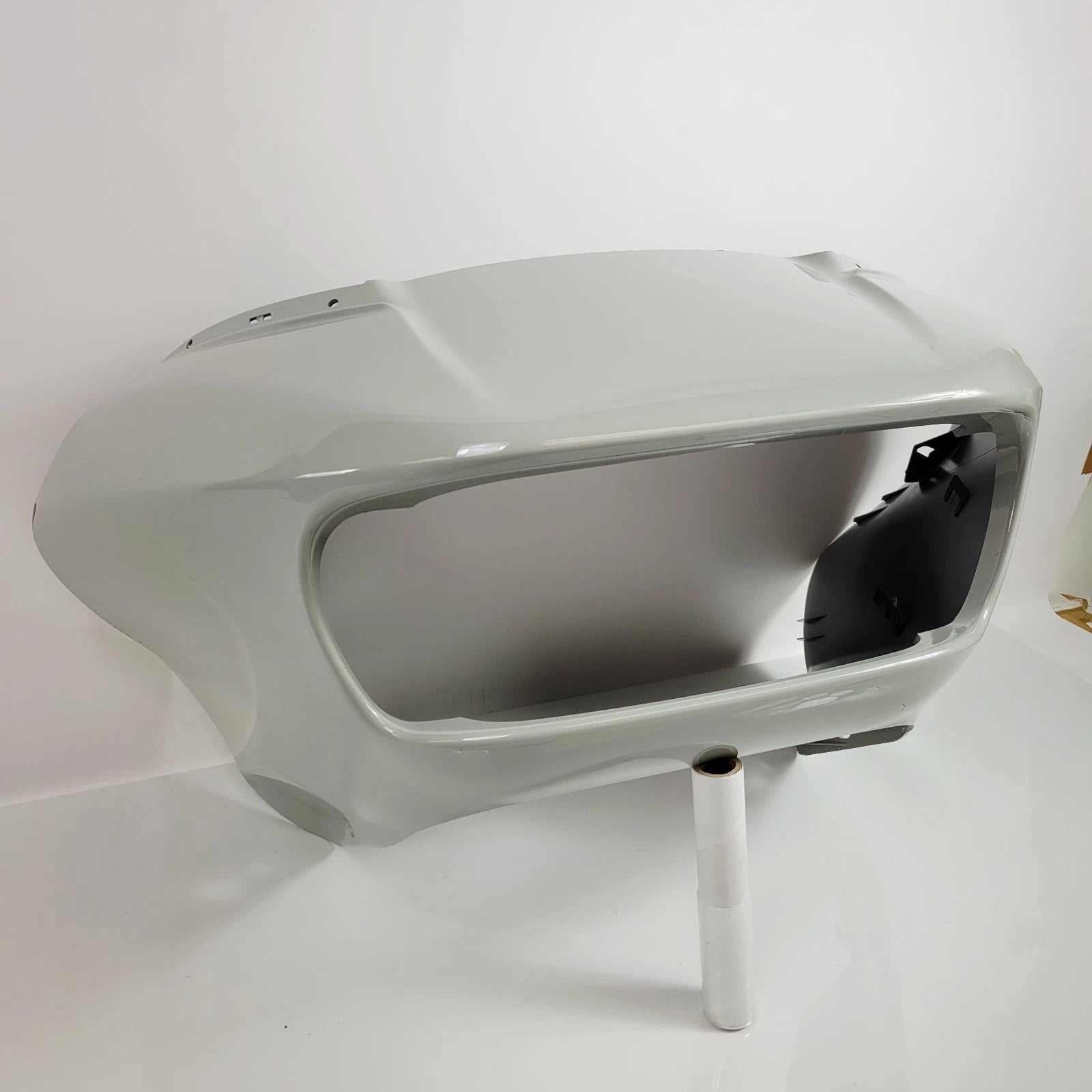 Outer Fairing for Harley Davidson CVO Road Glide (2020–2023) - Sand Dune Pearl