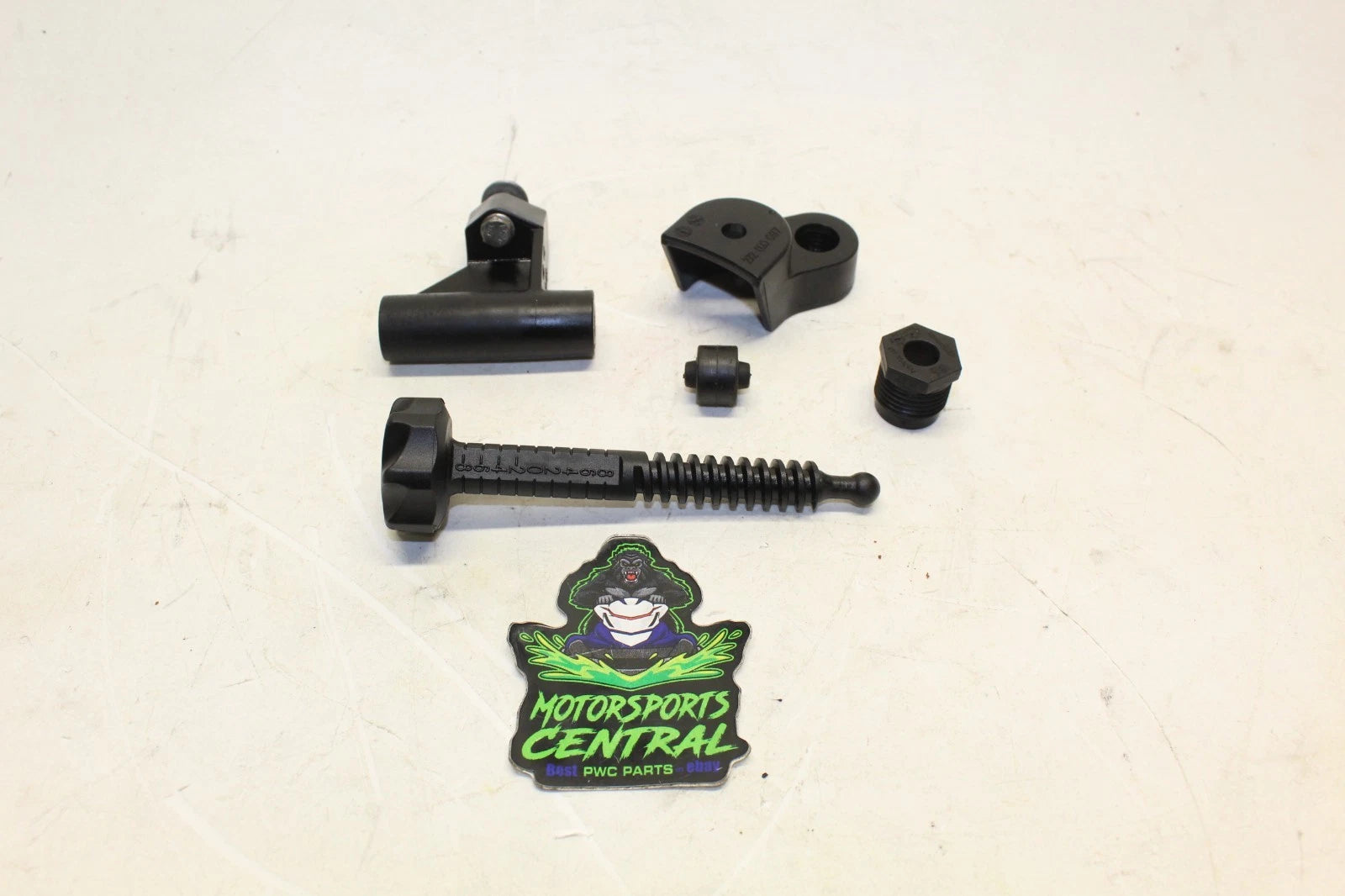 Jet Pump Manual Trim Pivot Screw for Seadoo HX X4 XP SPX 3D (1995–1997)