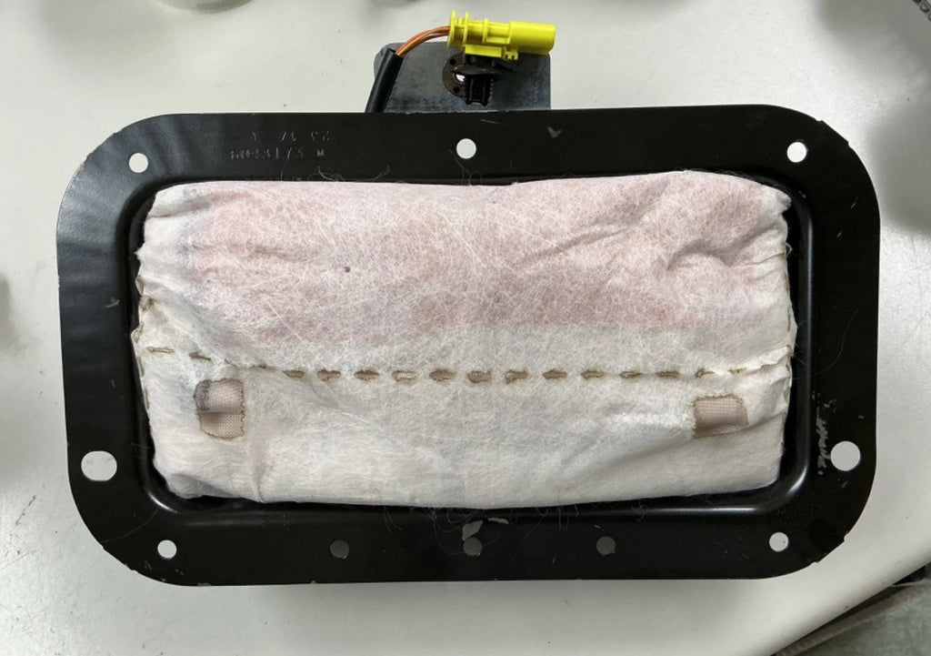 Front Right Side Dash Airbag for Chevy Traverse (2024–2026) 85689318