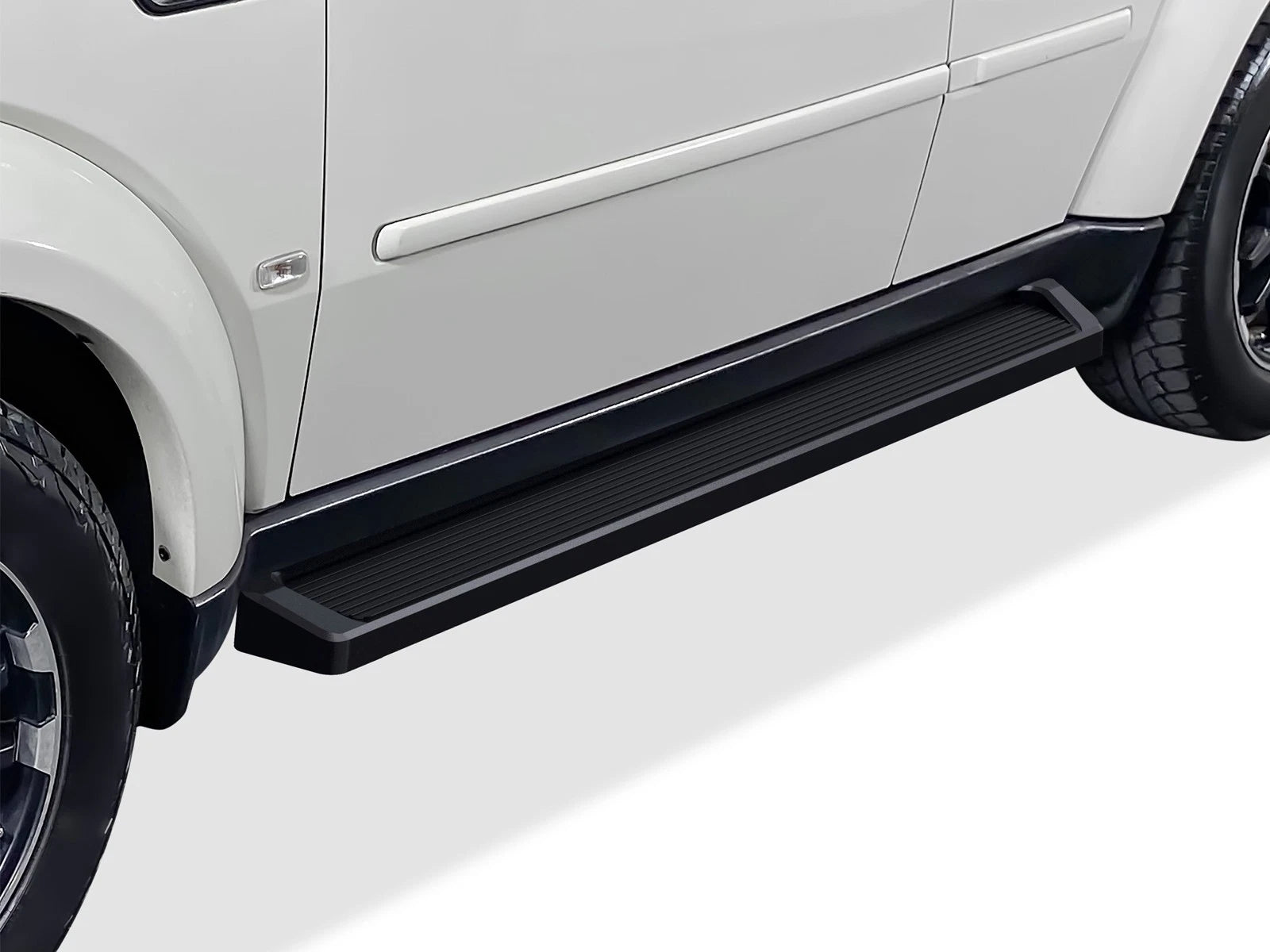iBoard Running Boards for Dodge Nitro (2007–2012)