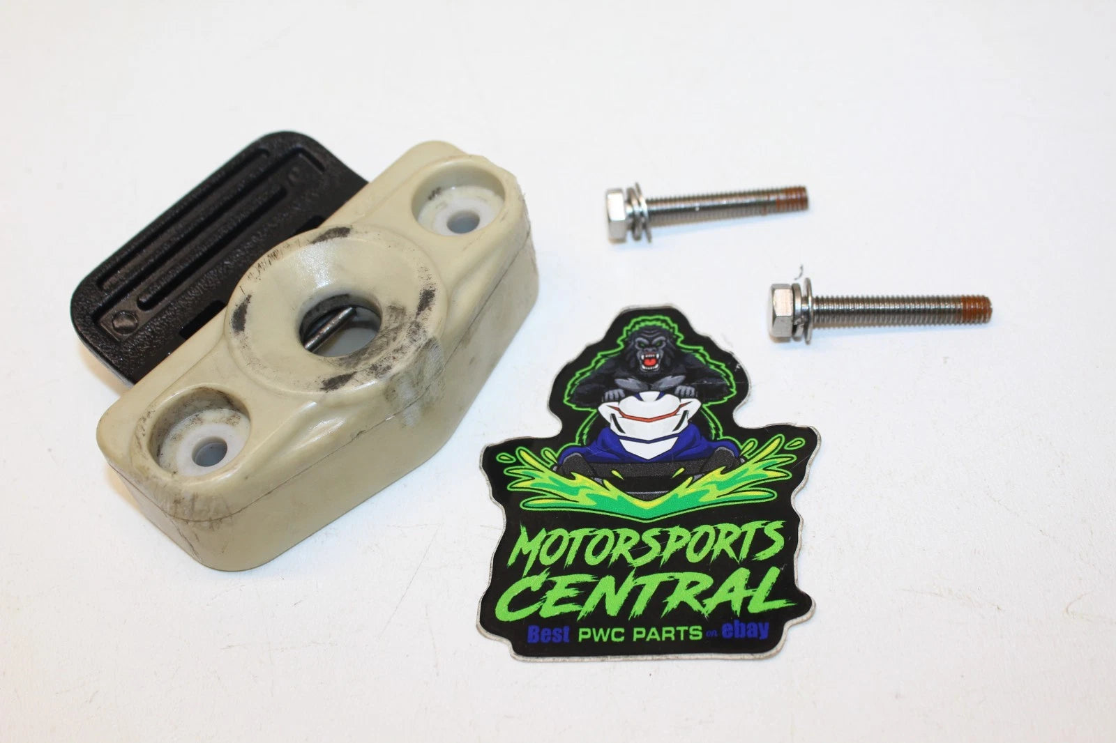 Seat Latch for Yamaha Exciter SXT SRT GP XL SUV VX (1996–2022) GJ3-63850-03-00