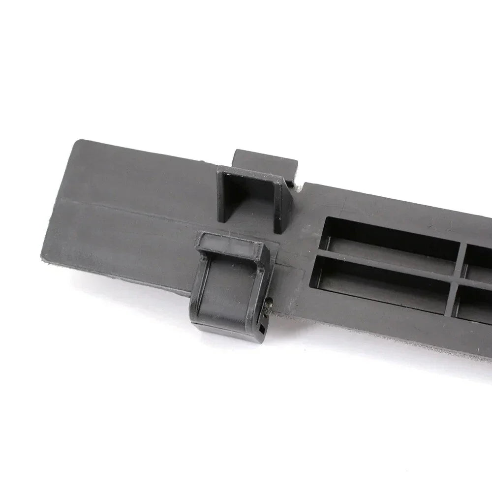 Air Conditioning Filter Cover Cap for Hyundai Tucson (2004-2009)