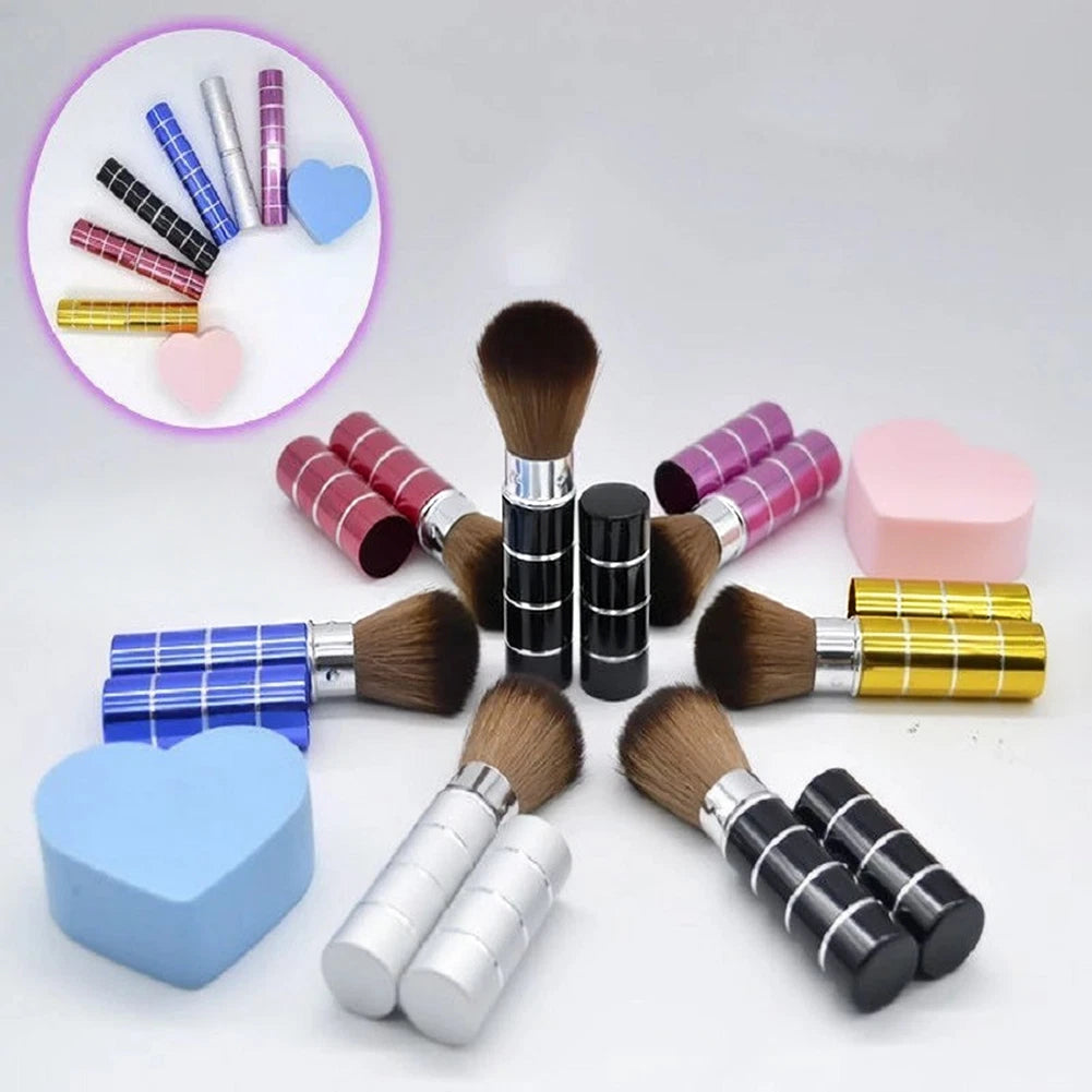 Retractable Blush Brush for Makeup Tool (9.2cm)