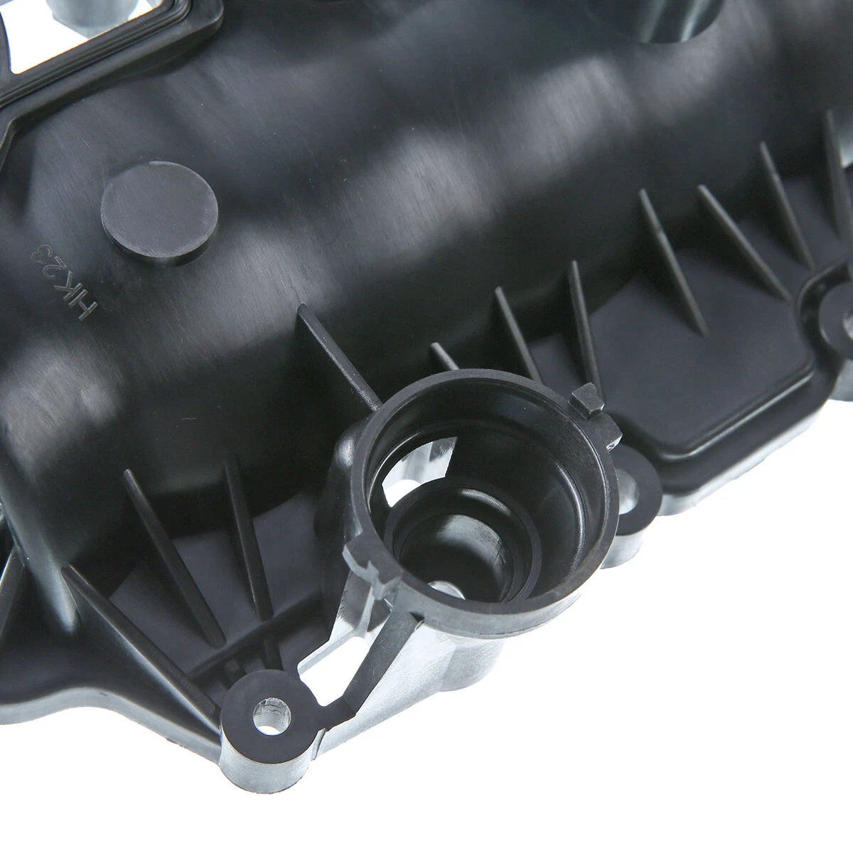 Intake Manifold for Chevrolet G30 GMC Savana 1500 Oldsmobile Bravada (1996–2001)