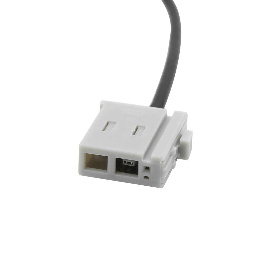 Antenna Adapter Plug for Subaru (DC 12V)