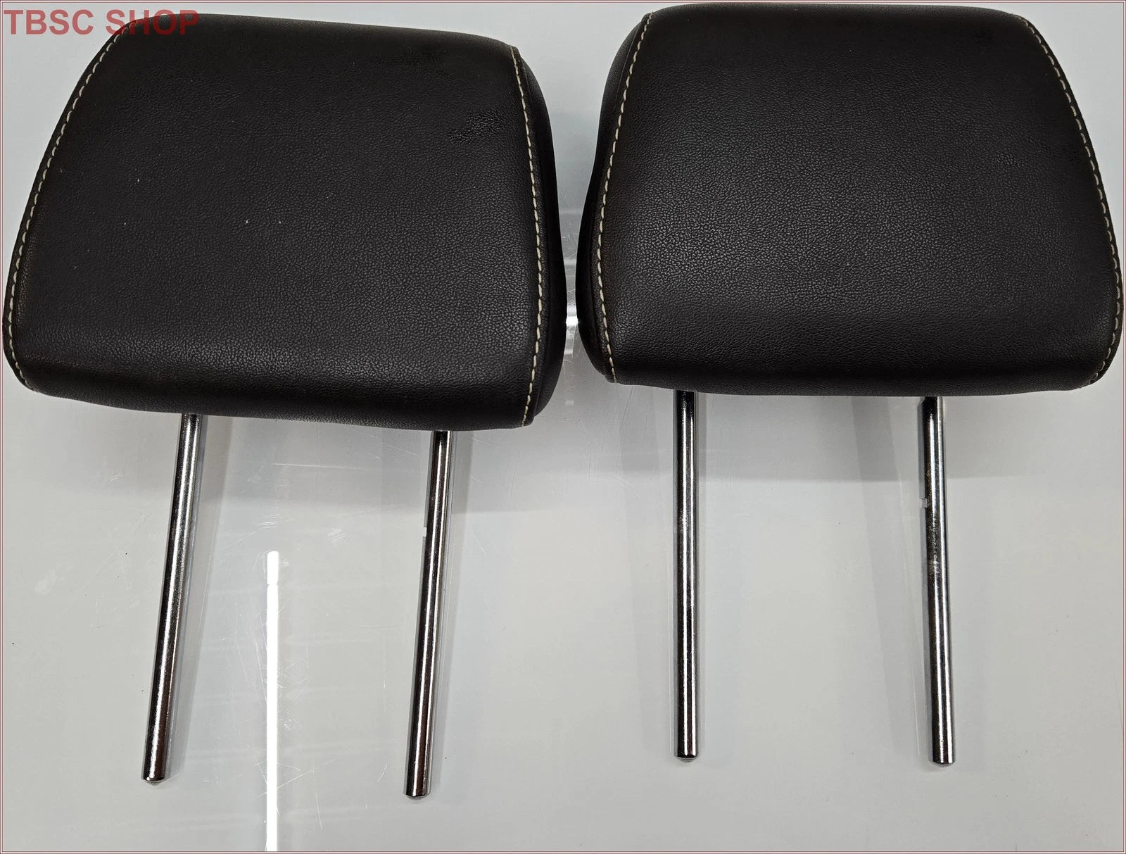 Set of 2 Headrests for Ford Flex (2009–2012) Black Leather