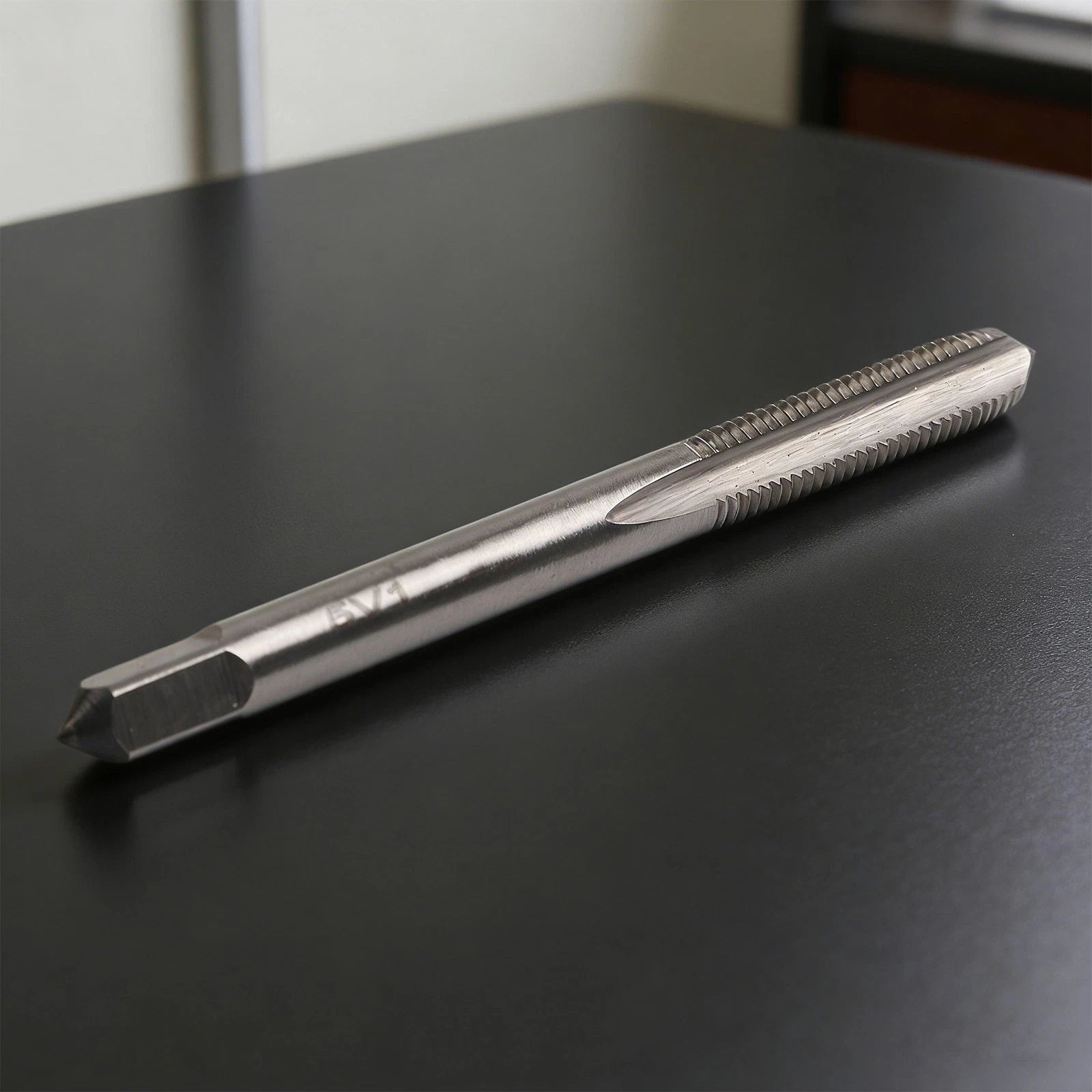 HSS 5V136 Tire Valve Threading Tap Tool for Valve Threads