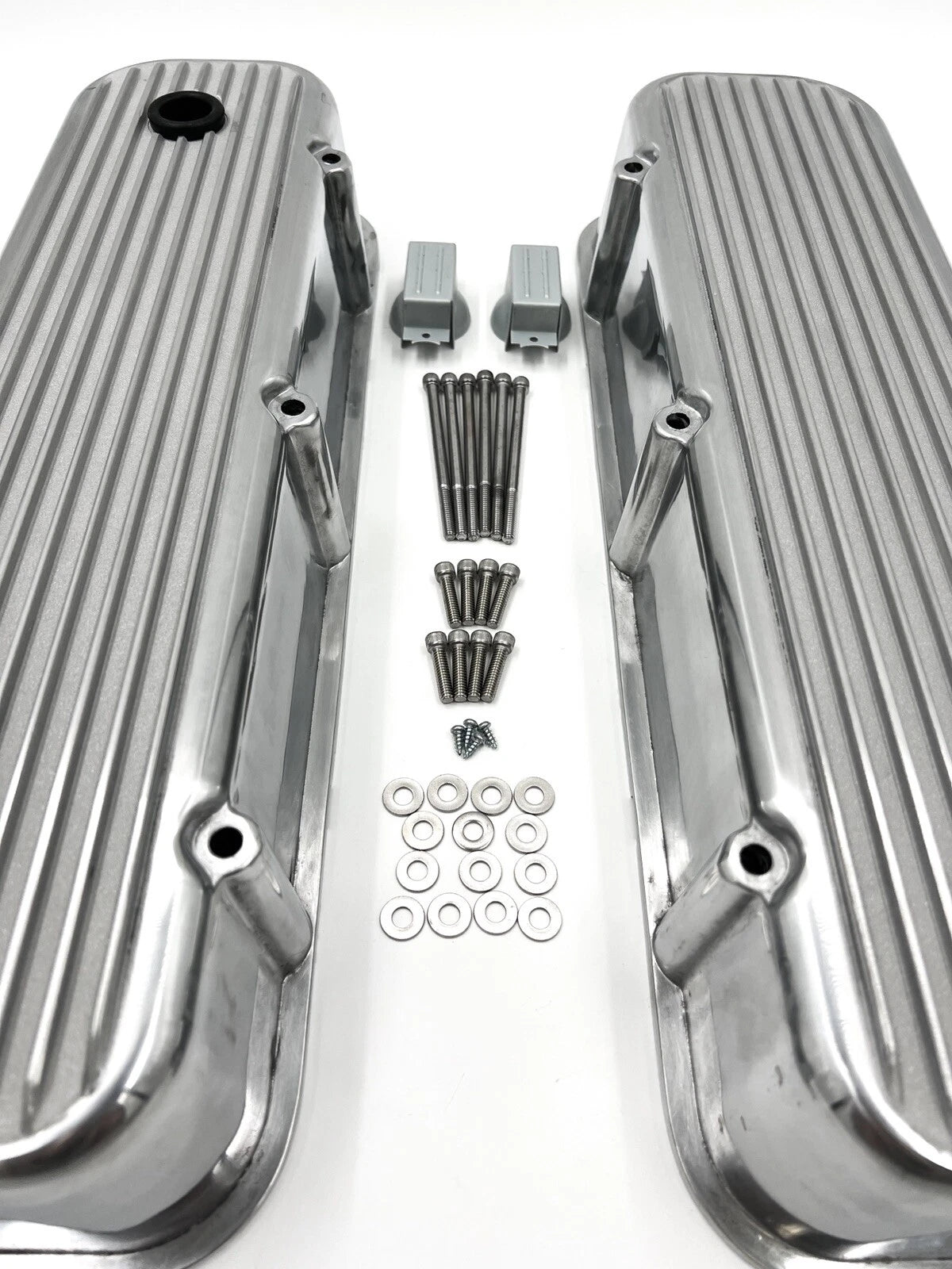 Polished Aluminum Valve Covers Tall Finned Replacement for BBC 396 402 427 (1963–1970)