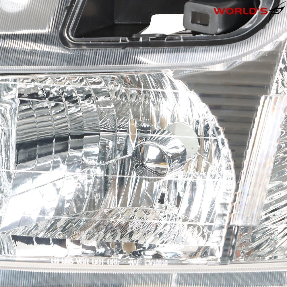 Set of 2 Headlights for Chevy Equinox (2005–2009) Halogen Clear Chrome