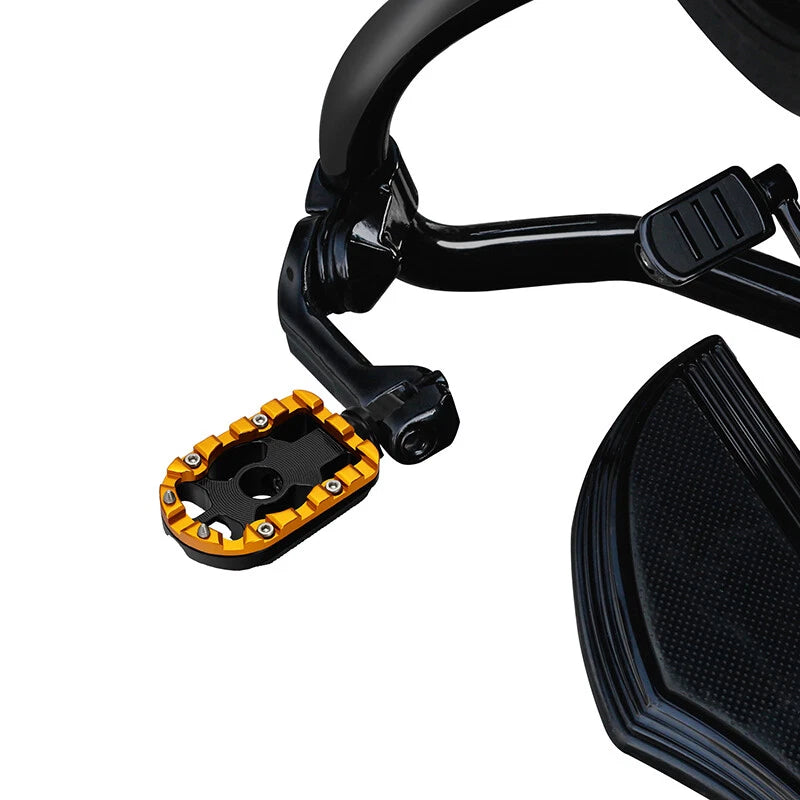 10mm Highway Footpegs for Harley Touring Models (Street, Road King, Glide)
