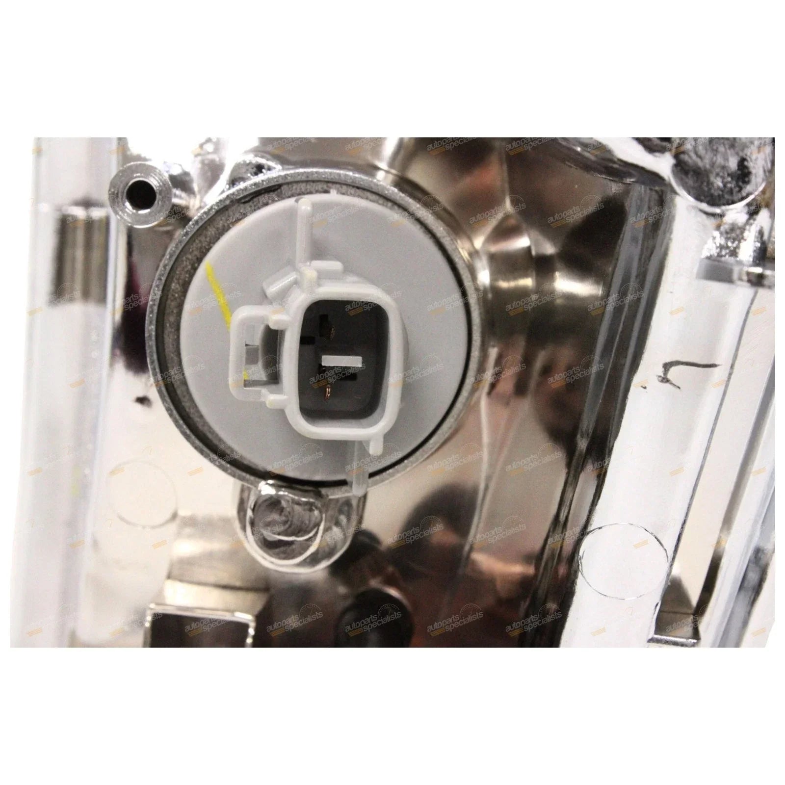 RH Chrome Trim Corner Indicator Light for Toyota Hilux 2WD/4WD (1997–2001)