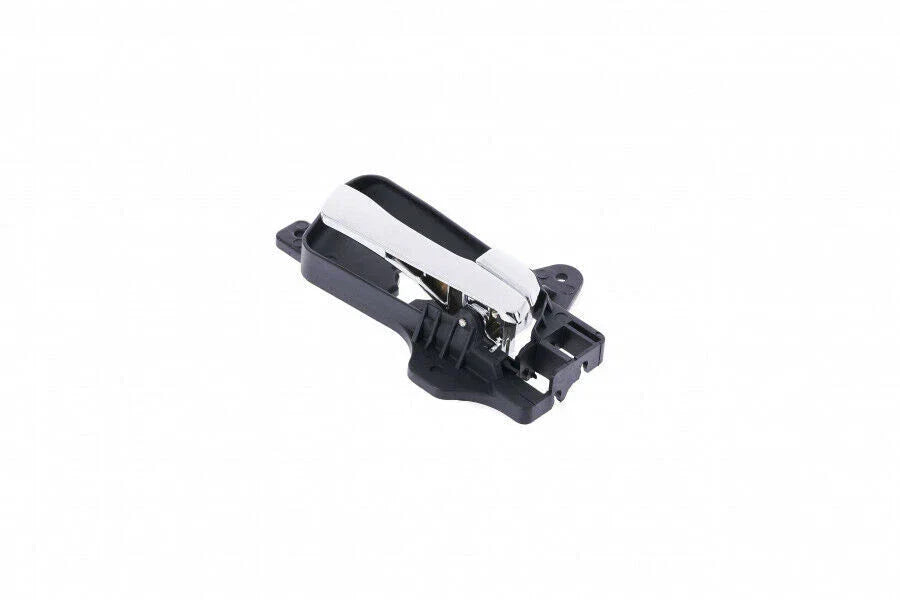 Chrome Front Right Inner Door Handle for Hyundai i30 (2007–2012)
