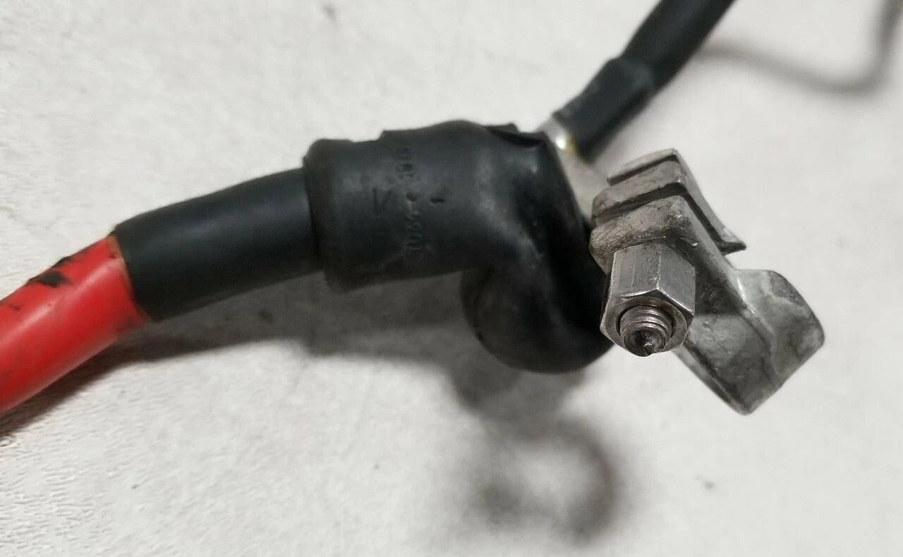 Positive Battery Trunk Cable for Jaguar S-Type (2004–2008)