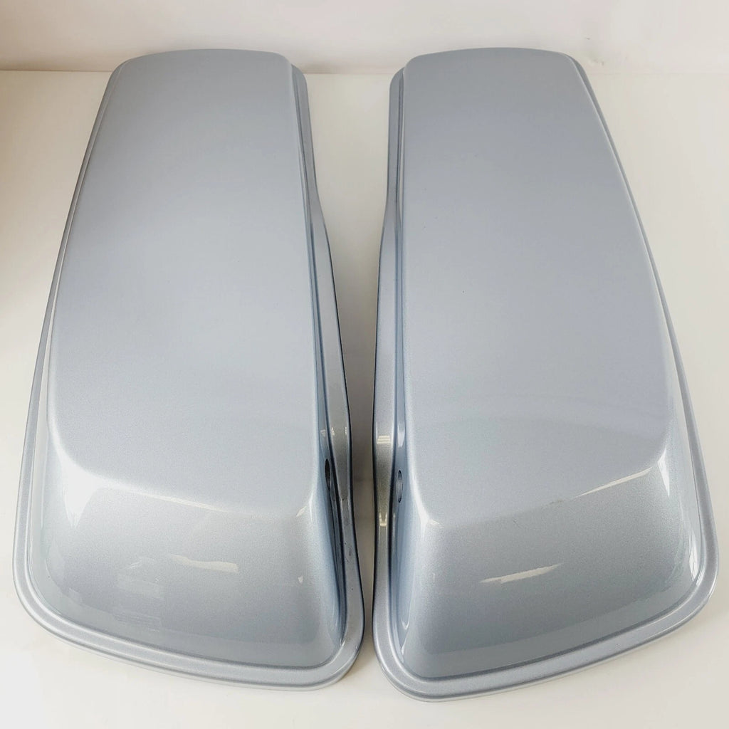 Saddlebag Lids for Harley-Davidson Touring (2014–2023) Atlas Silver Metallic OEM