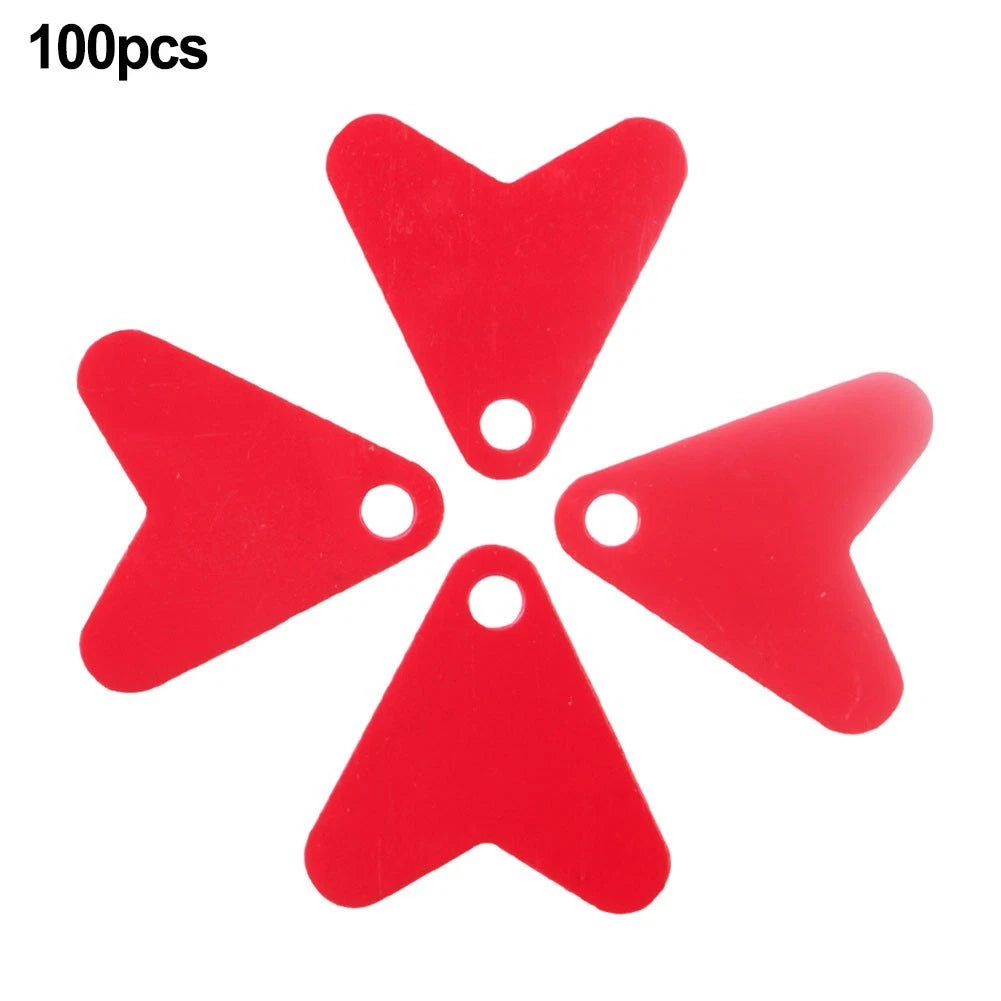 Set of 100 Plastic Fishtail Spinners for Fishing Accessories