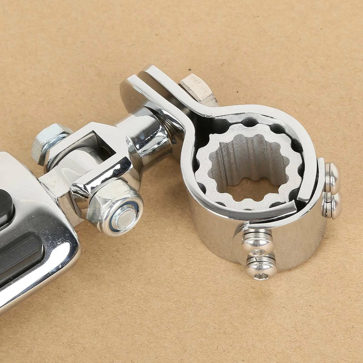 Adjustable Footpeg Clamps for Harley Electra Road Glide (22mm 25mm 32mm 35mm)