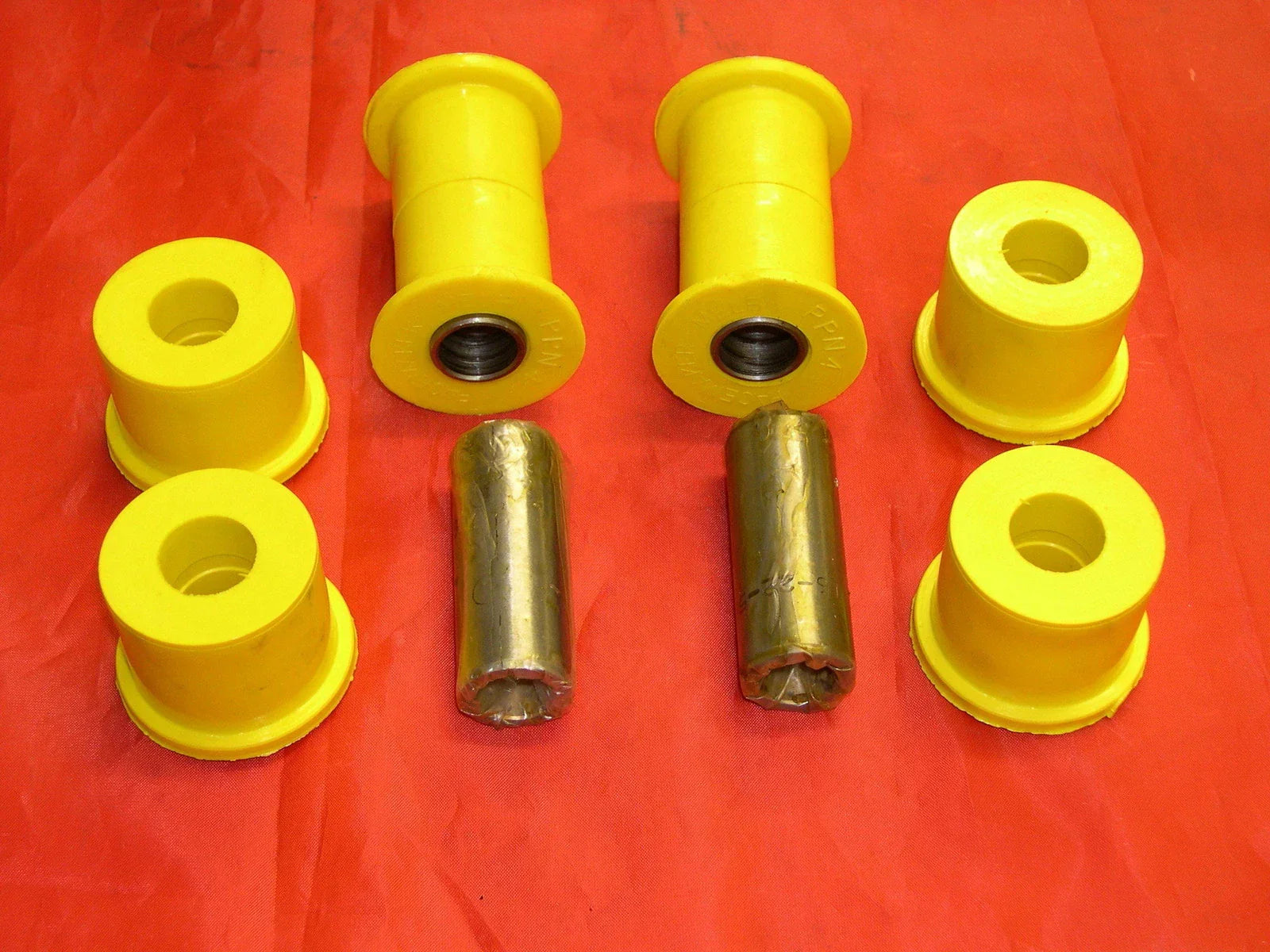 Front Spring Shackle Bush Kit for Nissan MK Patrol (1983-1987)