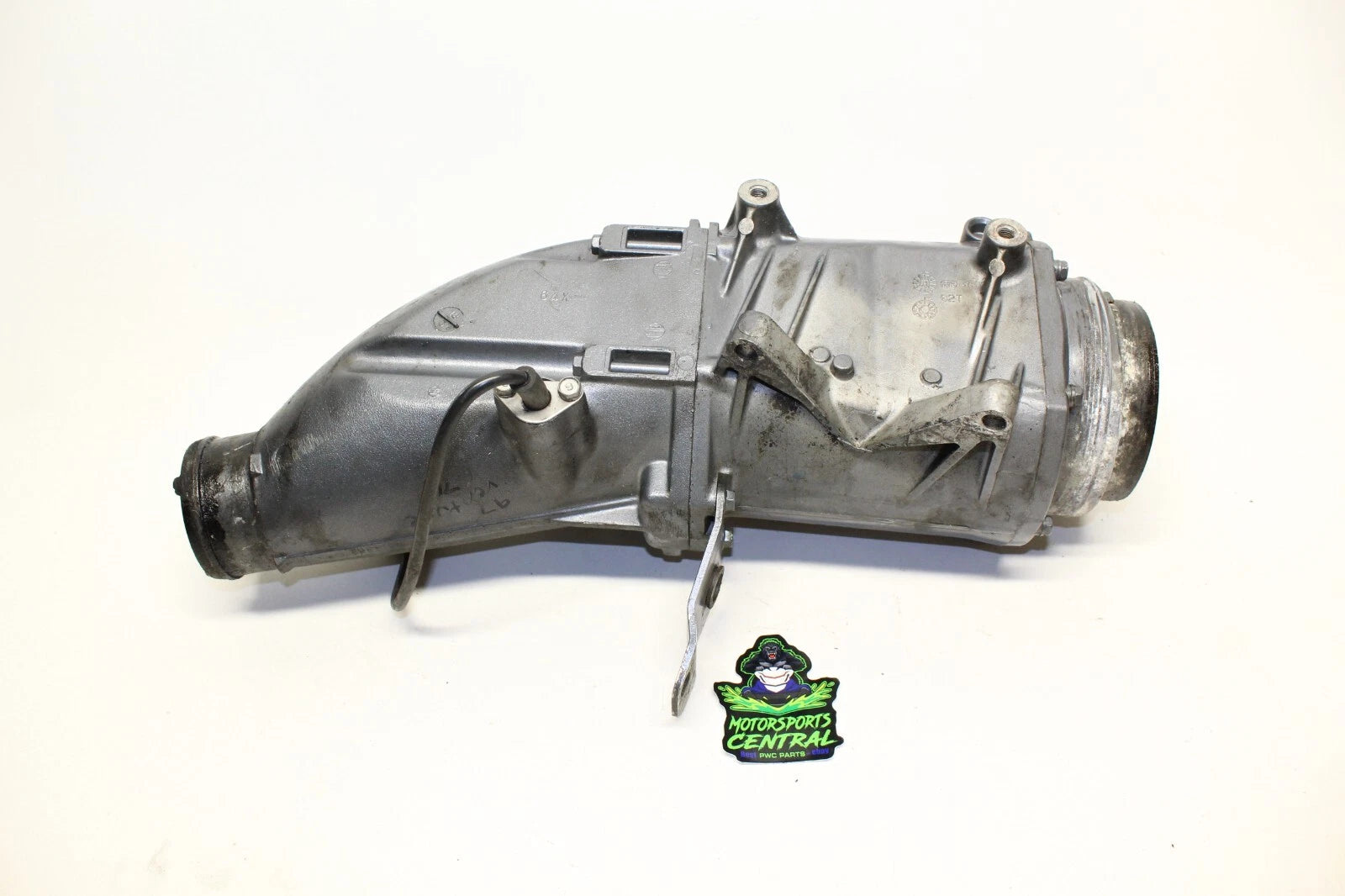 Exhaust Stinger Pipe Muffler Chamber for Yamaha Wave Raider Venture 760 (1996–1998)