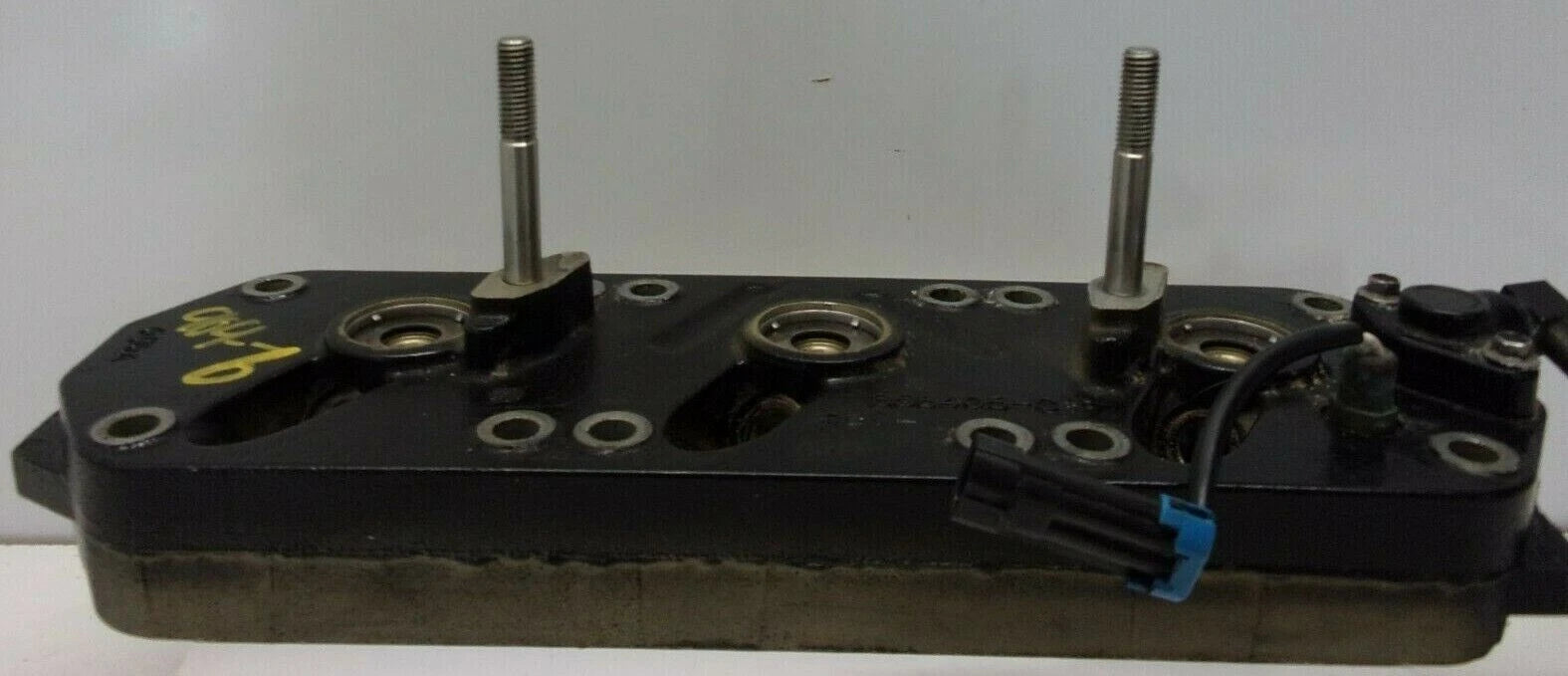 Cylinder Head Port for Mercury 110-175 2-Stroke (2004–2006) 858405T05
