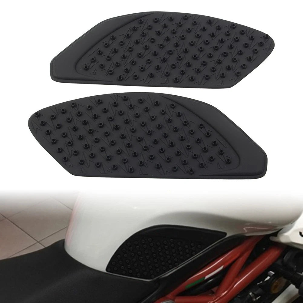 Tank Traction Gas Pad for Yamaha YZF R1 (2009–2014) Black