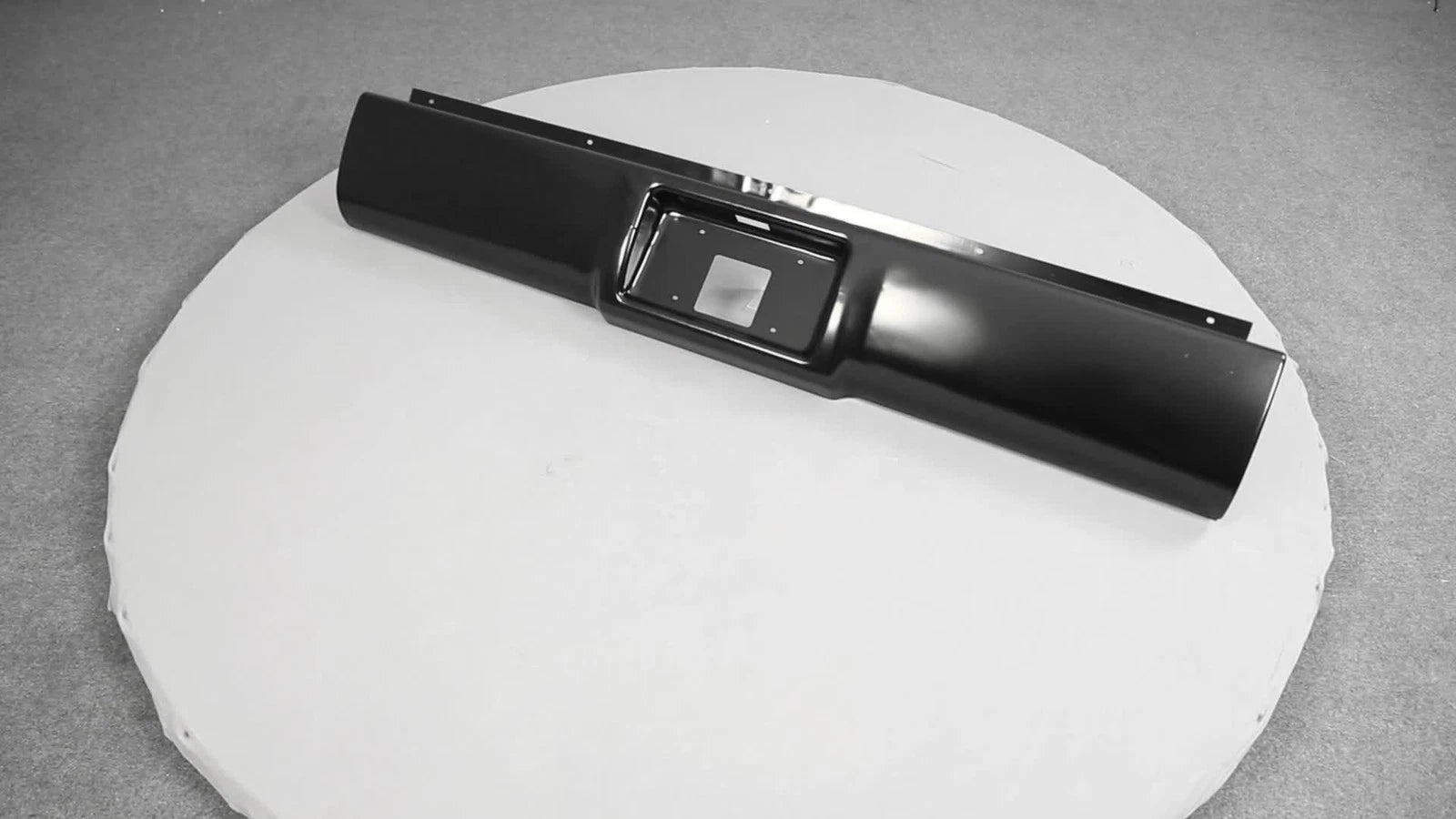 Rear Bumper Roll Pan for Chevy Silverado GMC C/K1500 (1988–1998)
