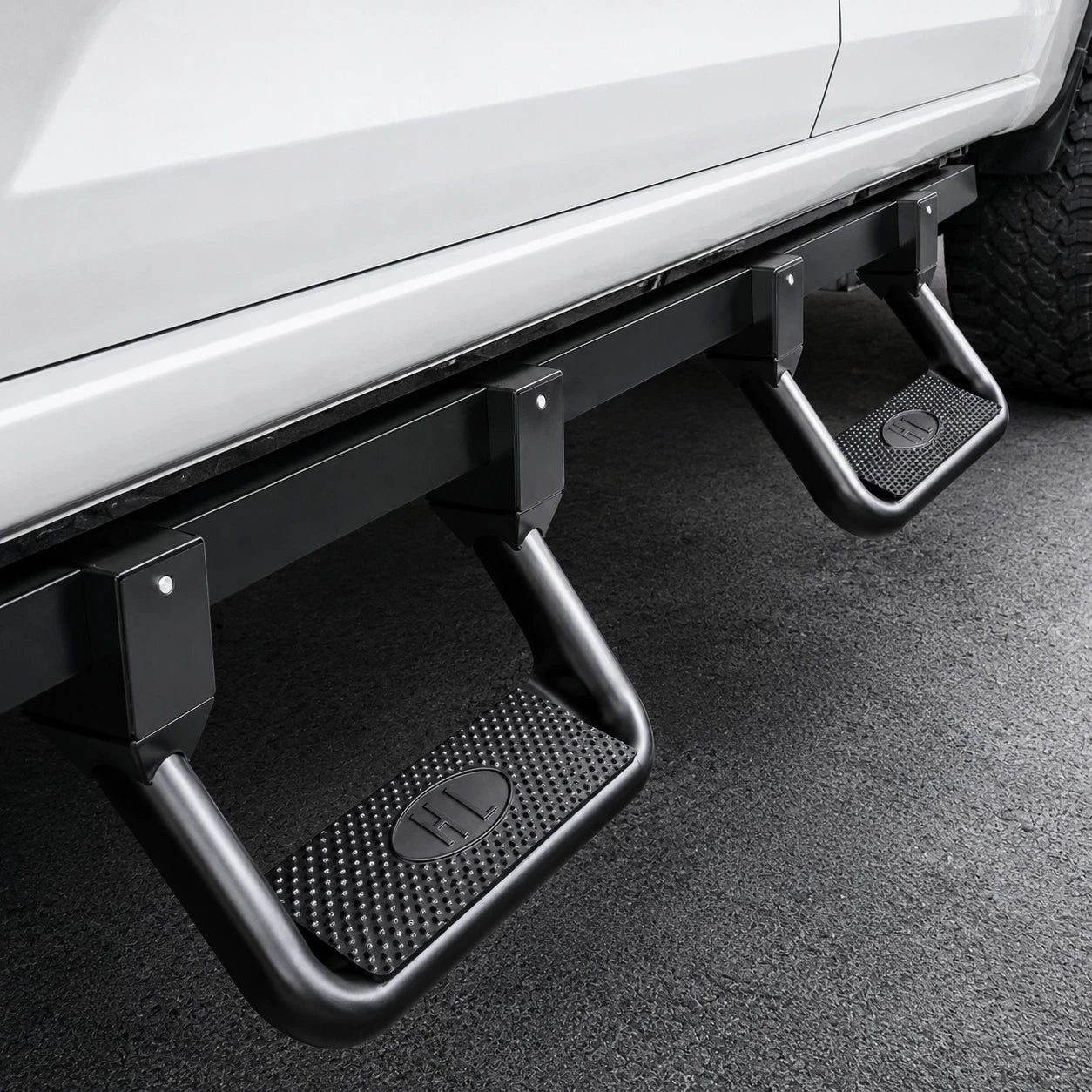 2Pcs Aluminum Side Steps Nerf Bar for Chevy GMC Pickup Truck SUV (Universal)