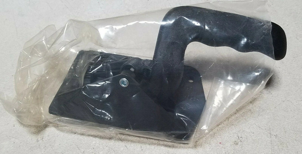 Front Left Inside Door Handle for Chevrolet GMC Trucks (1999–2006) ADS1423L