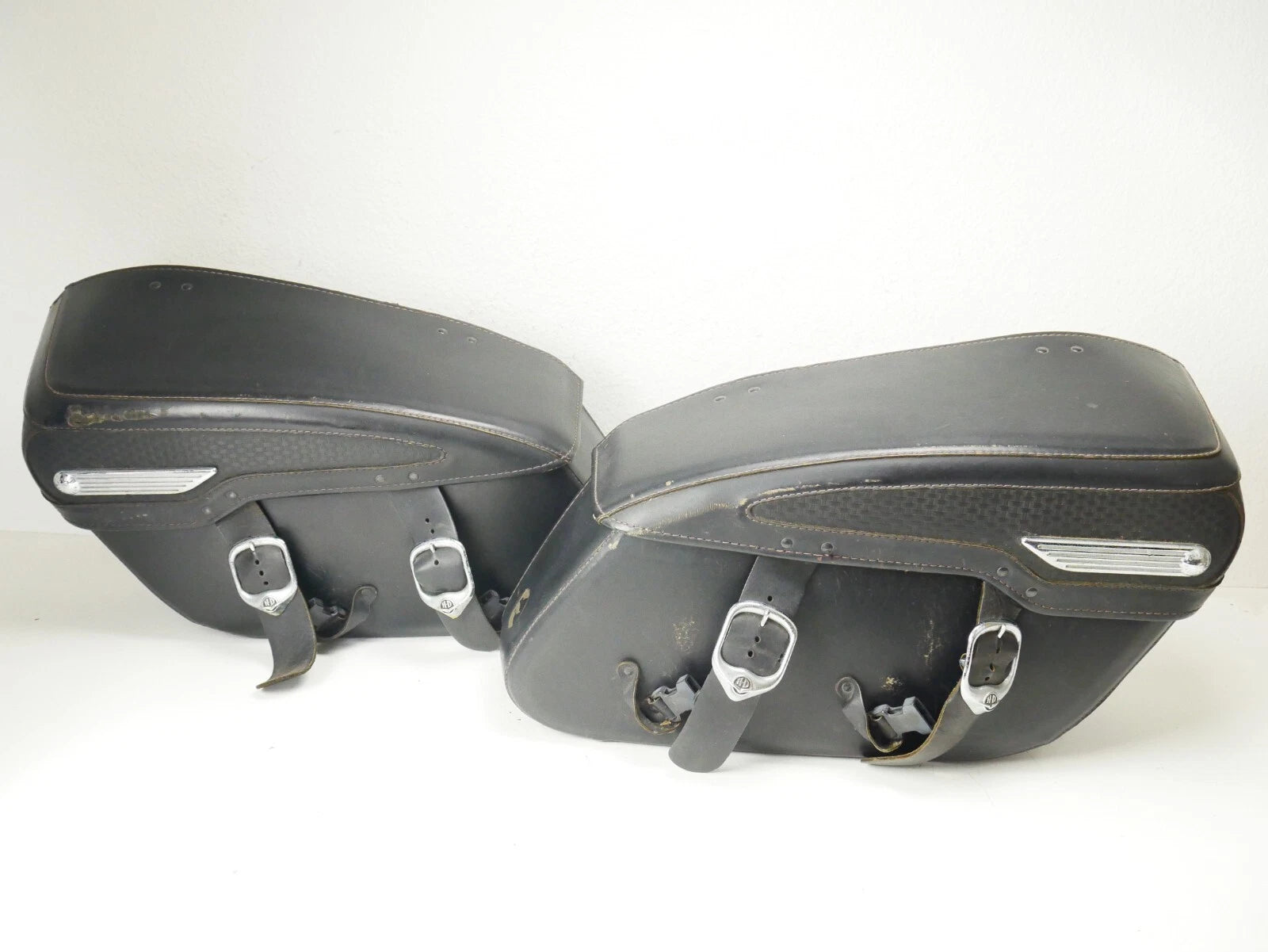 Set of 2 Black Leather Saddlebags for Harley Davidson Touring Road King (1997–2008)