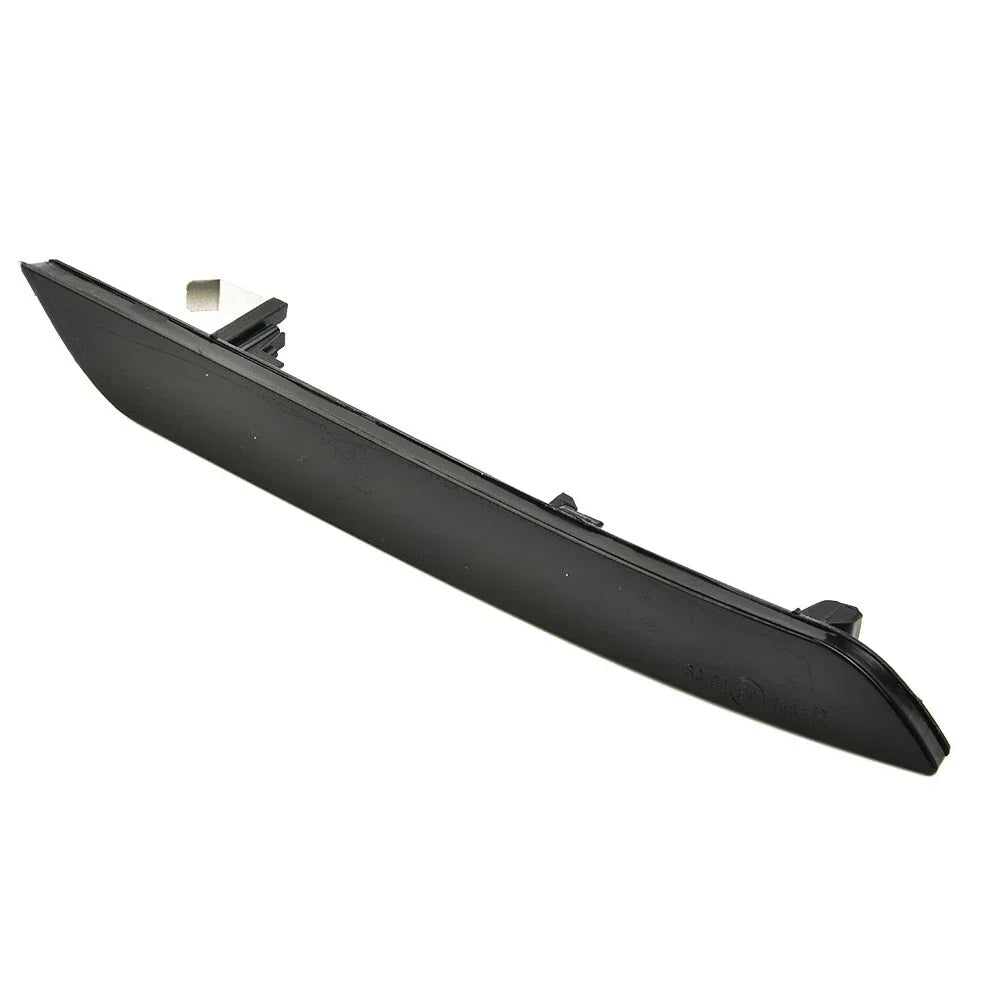 Side Logo Reflector / Smoked Black / Marker Lamps