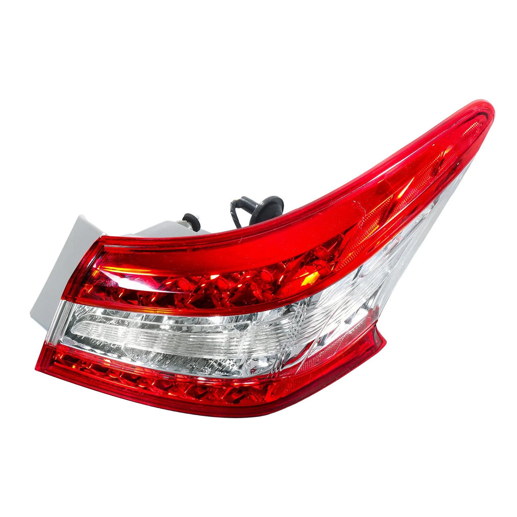 Halogen Tail Light Assembly for Nissan Sentra (2013-2015) Outer Right