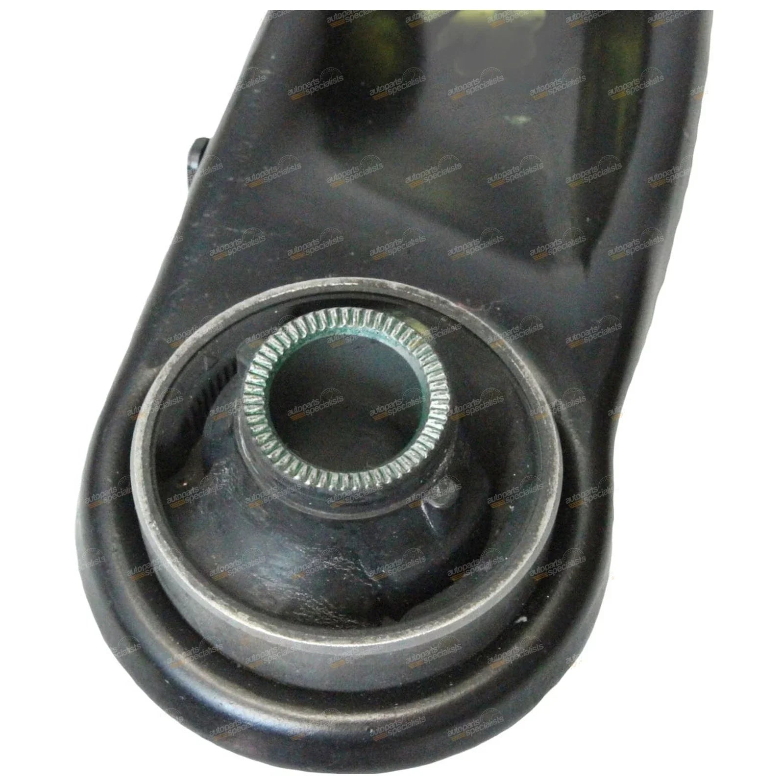 Front lower control arm left for Toyota Yaris NCP90/91/93 (2005–2010)