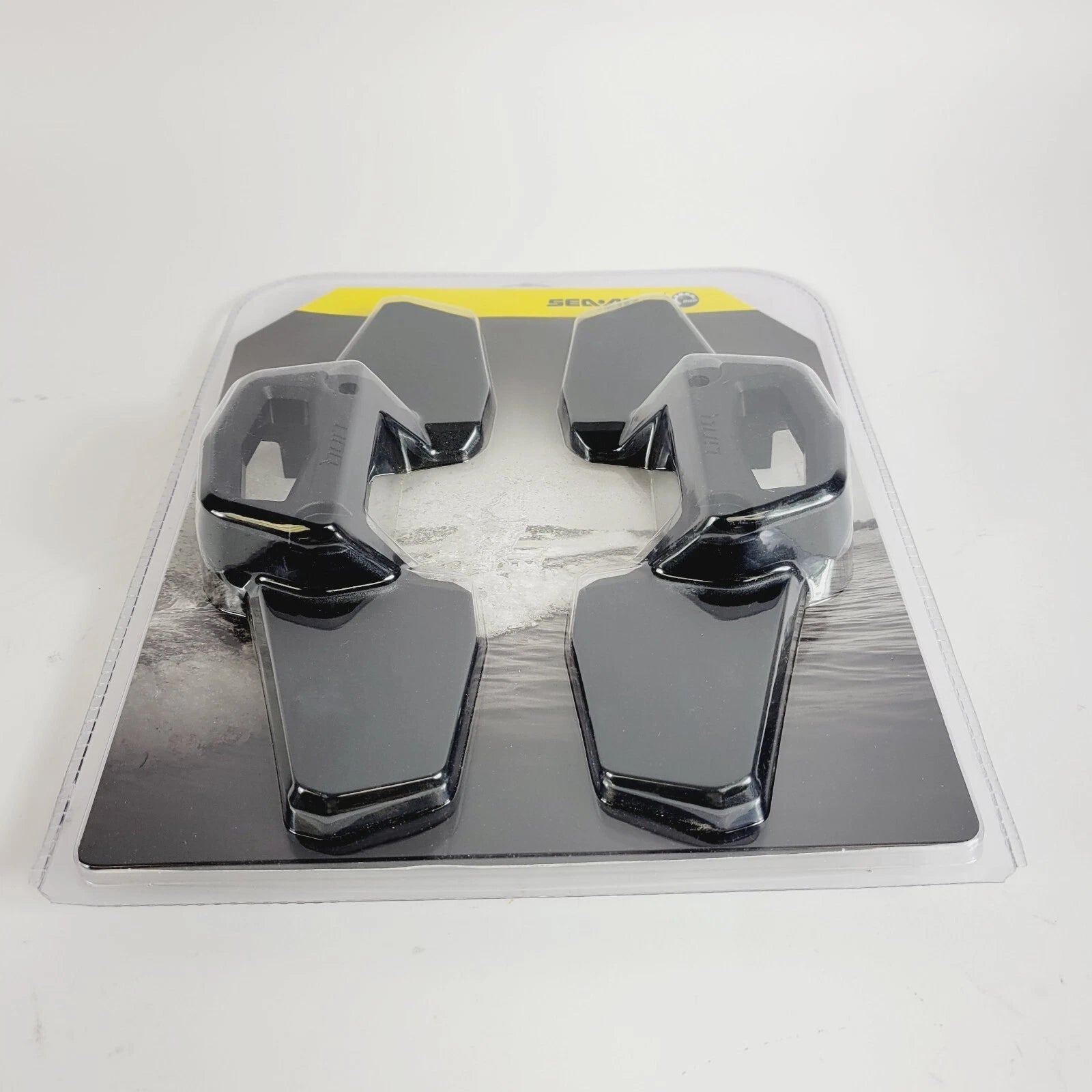 LinQ Accessory Base Installation Kit for Sea-Doo GTX RXT (2016–2017) 295100842
