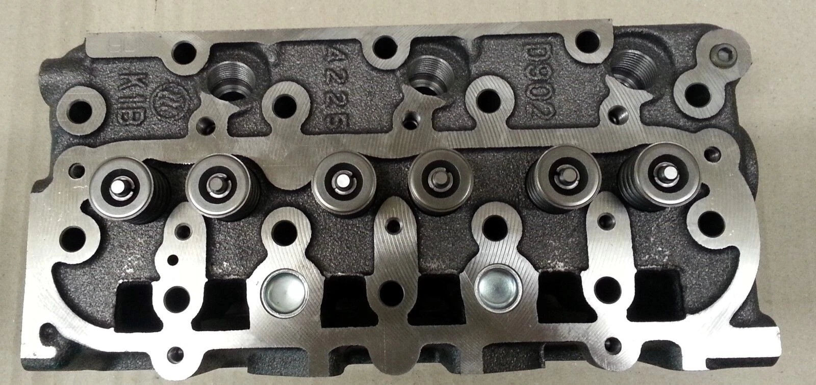 Bare Cylinder Head for Kubota RTV1100 RTV1100CW9 RTV1140CPX RTV1100RW9 ZD28