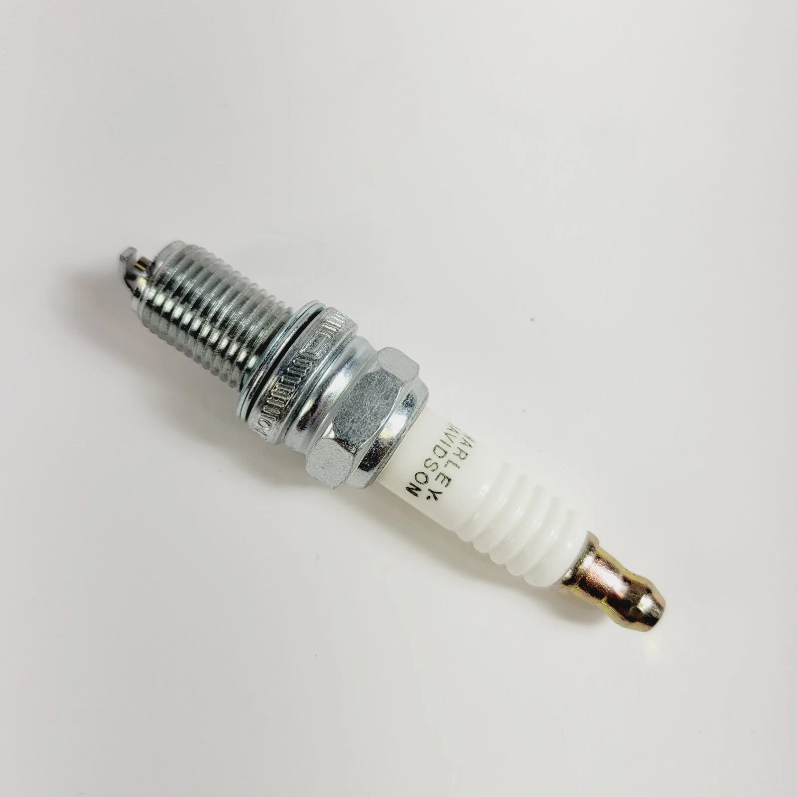 Spark Plug 10R12A for Harley Davidson V-Rod (2002–2017) 32335-04