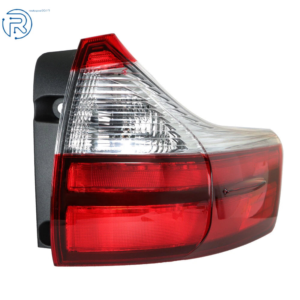 Right Passenger Side Tail Light for Toyota Sienna (2015-2020) Chrome