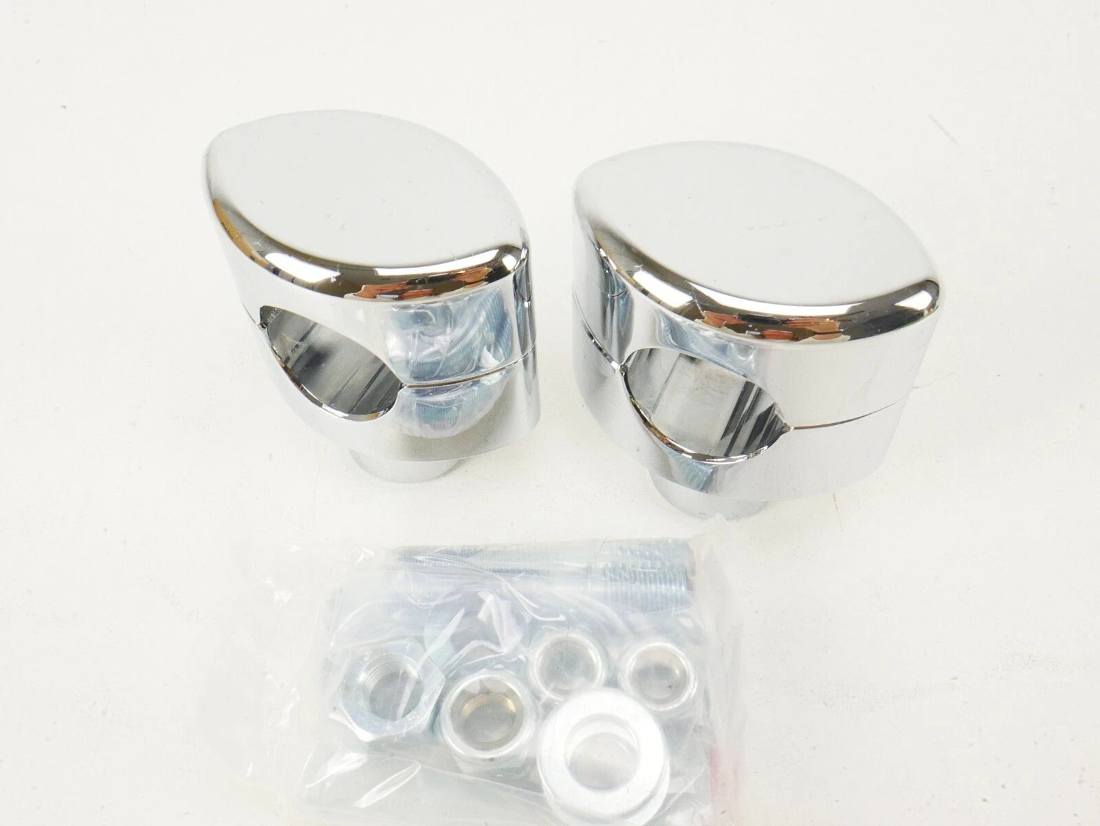 1-1/2" Tall Mohawk Hefty Risers for Harley Models (Fits 1" Handlebars)