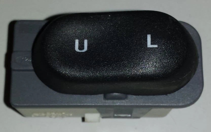 Door Lock Switch RH for Ford Thunderbird Cougar (1994–1997)