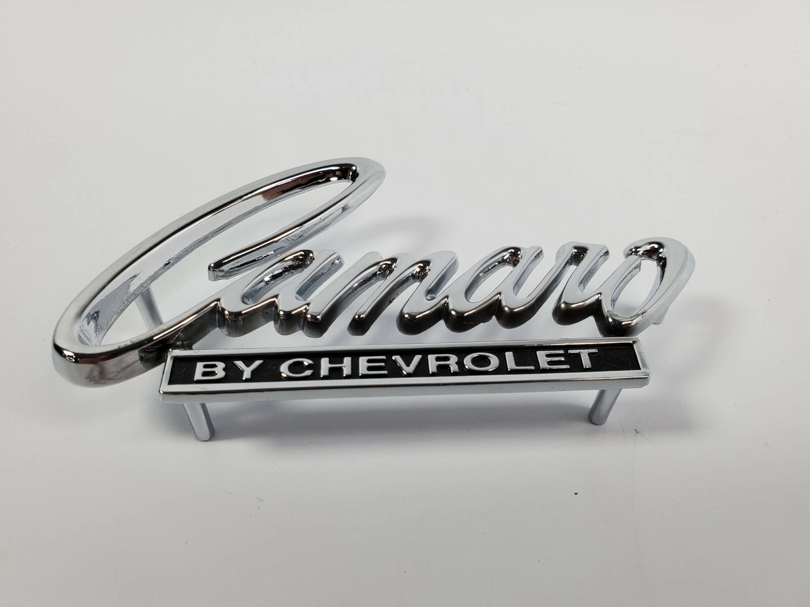 Deck Trunk Lid Emblem Replacement for 1968–1969 Chevrolet Camaro