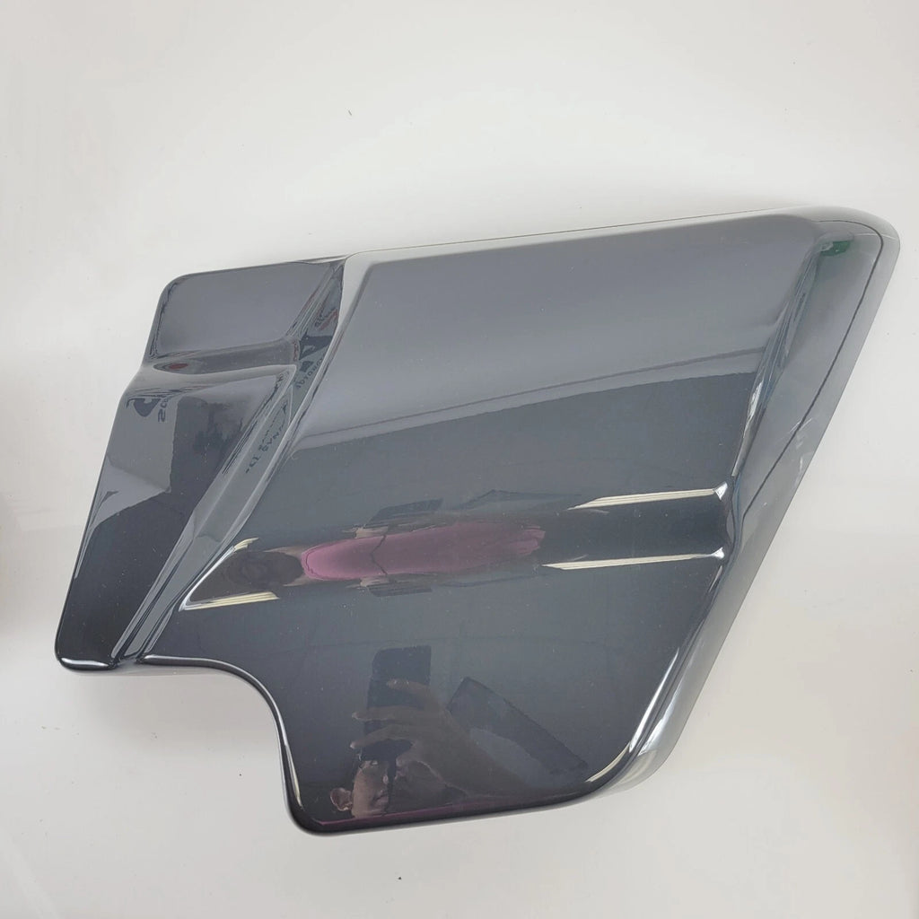 Right Side Cover for Harley-Davidson Touring (2009–2023) 57200182EGZ