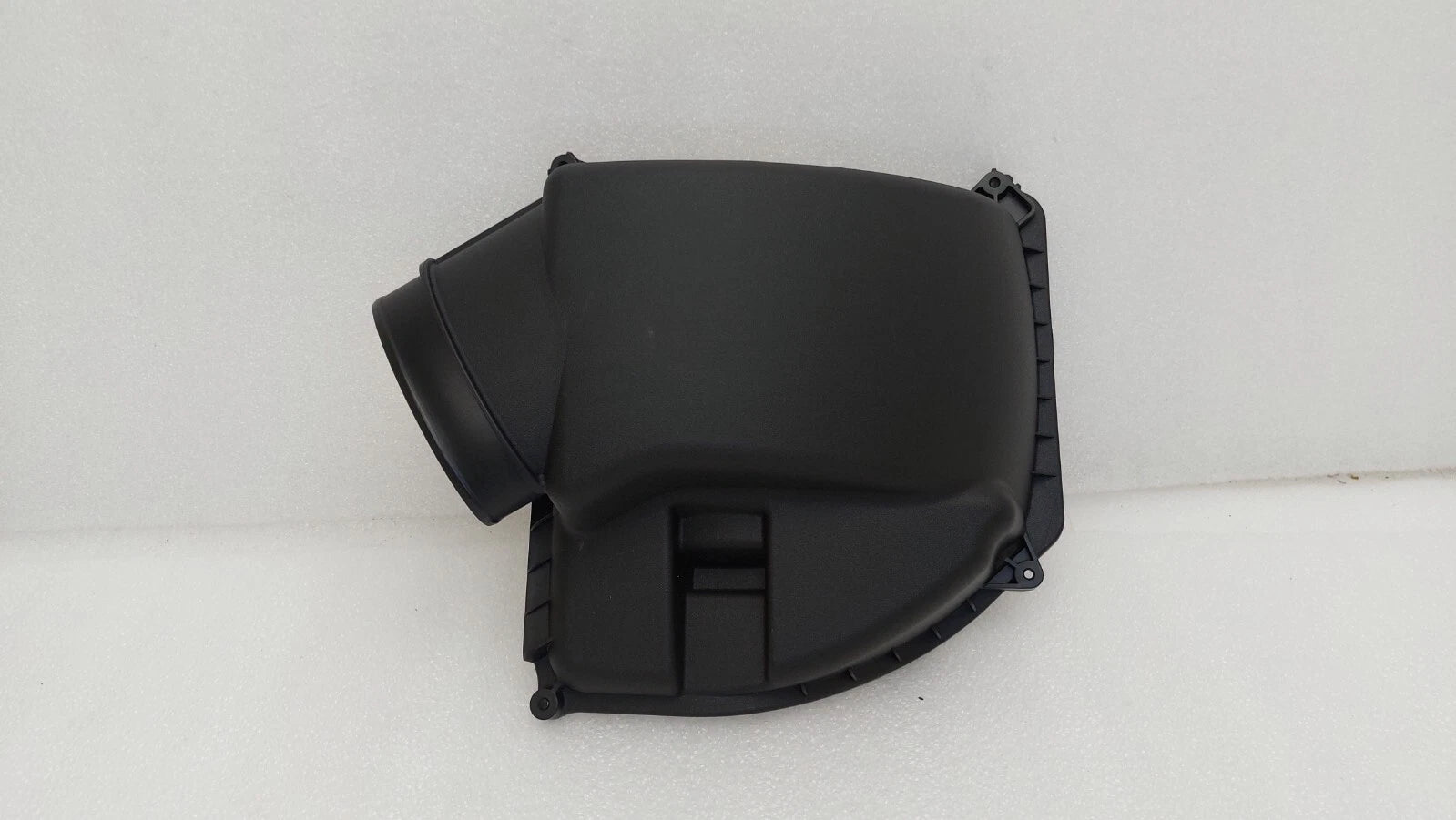 Engine Air Filter Housing Upper Cover for Ford Bronco (2022–2025) NB3Z-9661-C